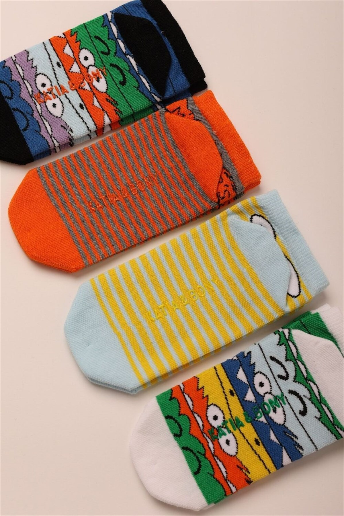 12201K2009 4PCK MONSTER BOYS STEP SOCKS-Desenli