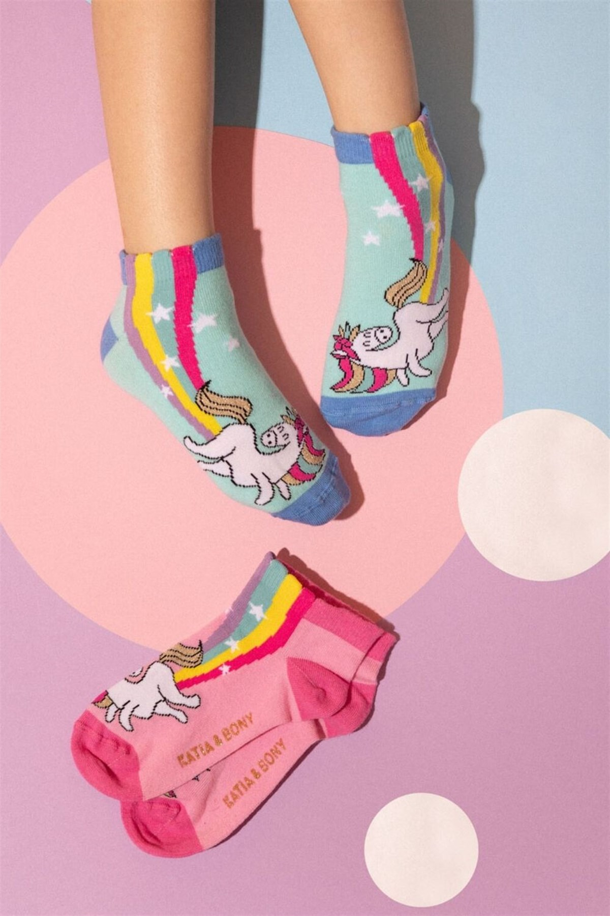 12201K2011 2PCK FUNNY UNICORN GIRLS STEP SOCKS-Yeşil/Pembe