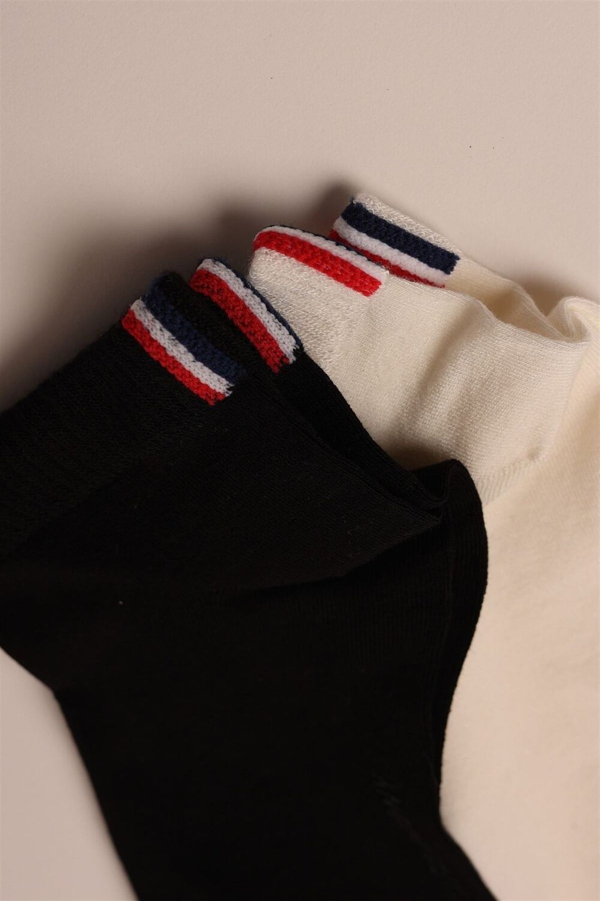 12201U2002 3PCK SOFT BAMBOO UNISEX STEP SOCKS-