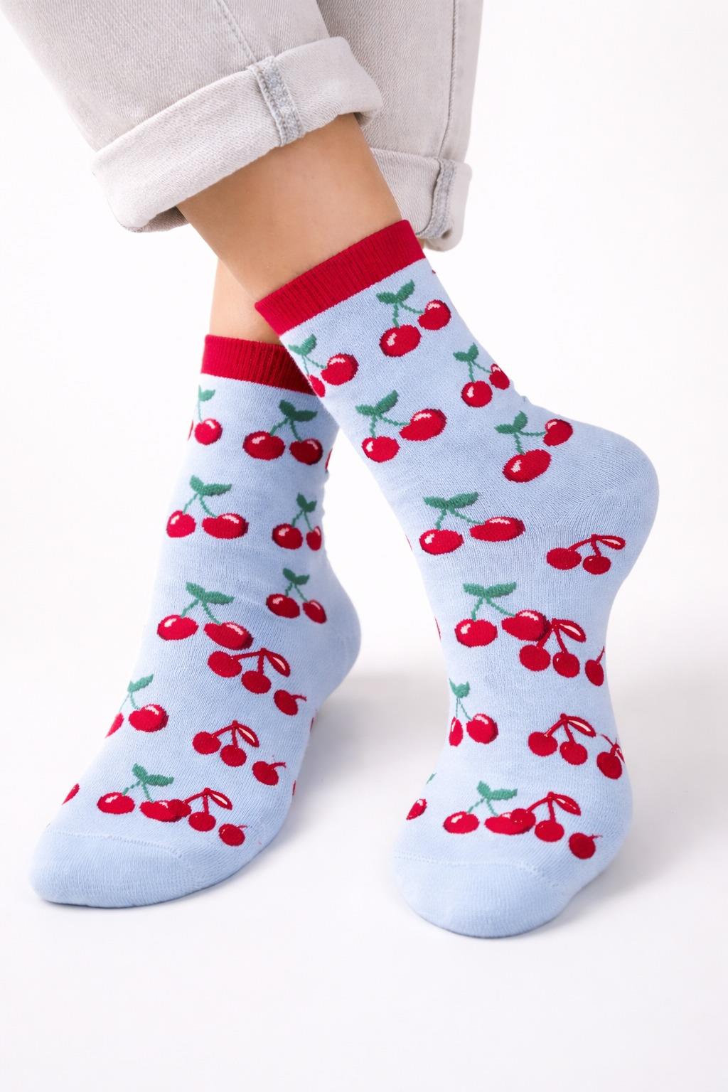 12601G3019 KİRAZ DESENLİ KADIN SOKET ÇORAP MAVİ