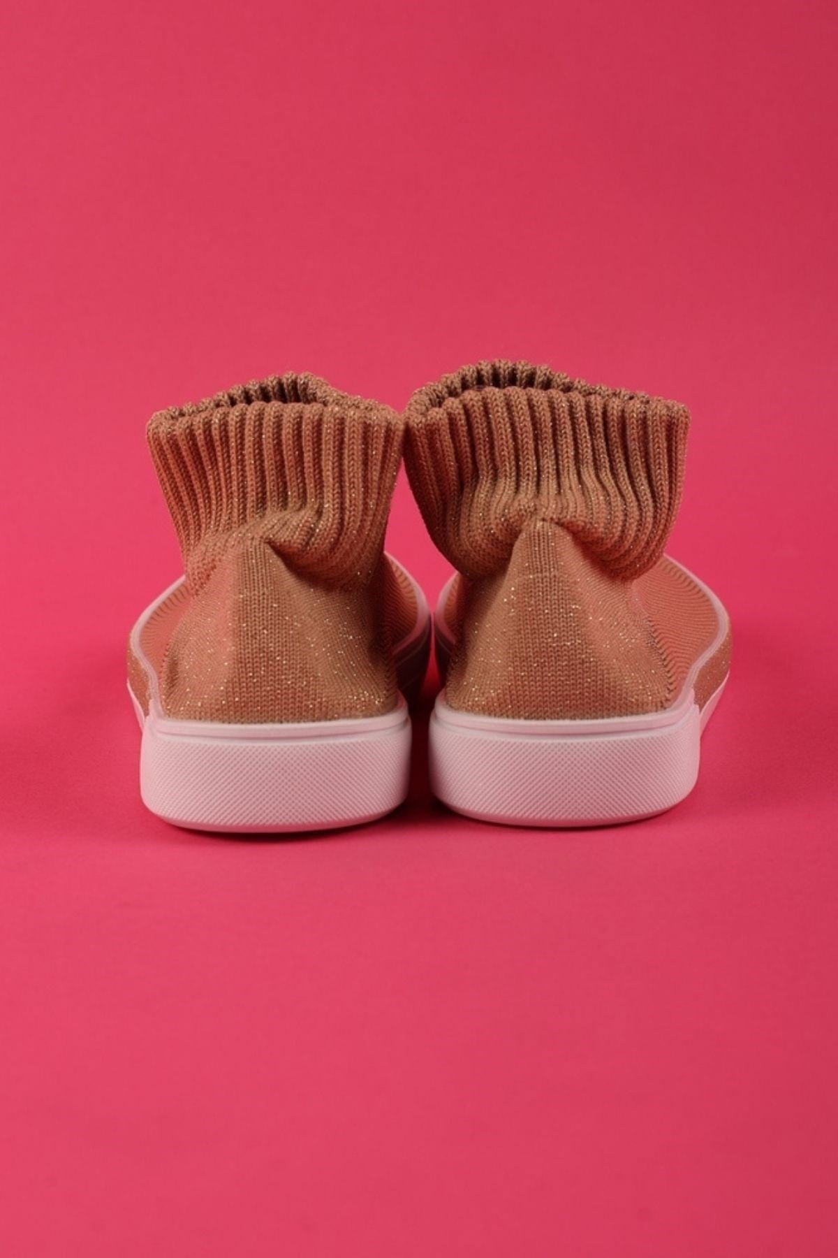 22105K2025 SHINING STEPS KIDS SHOES-GOLD