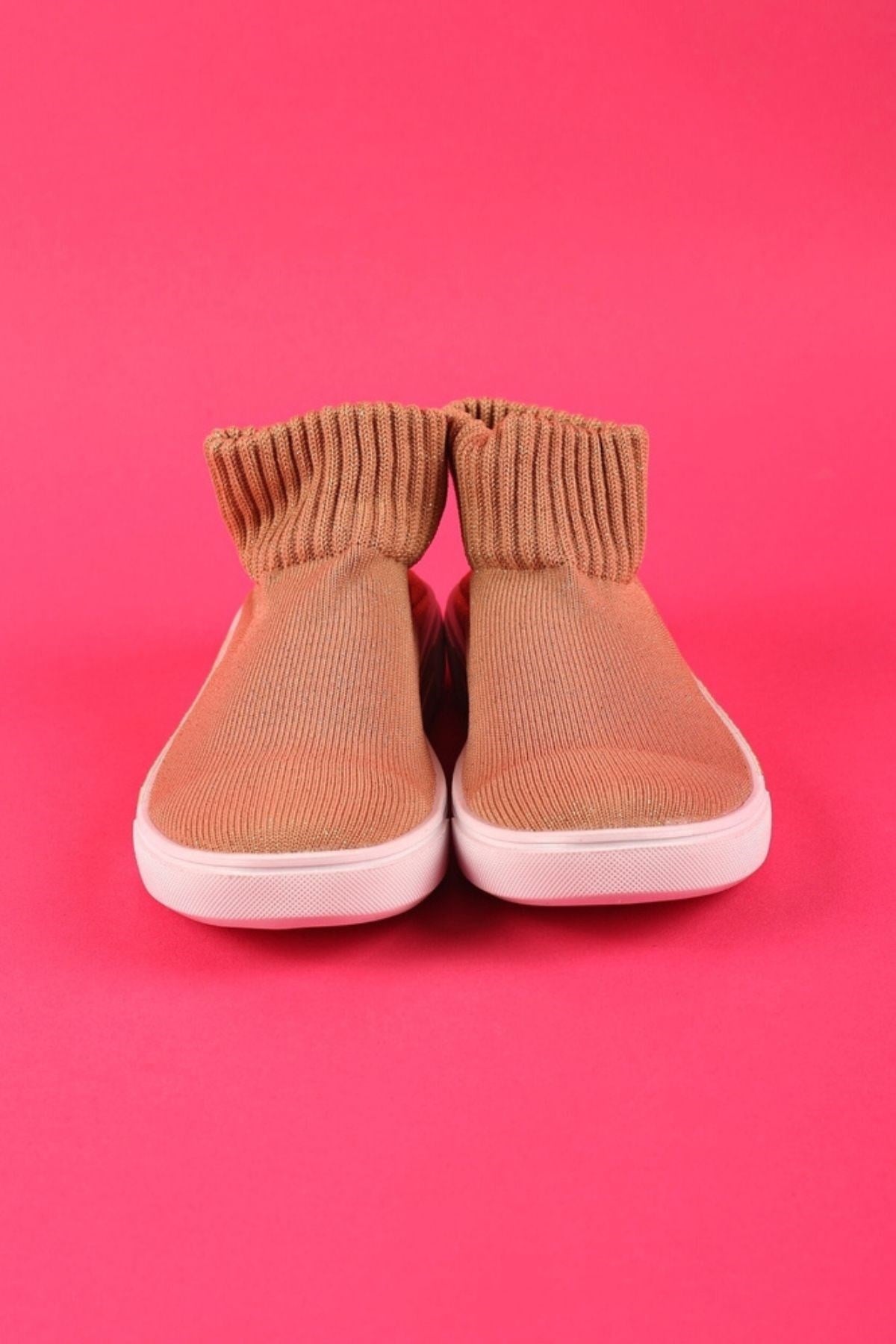 22105K2025 SHINING STEPS KIDS SHOES-GOLD