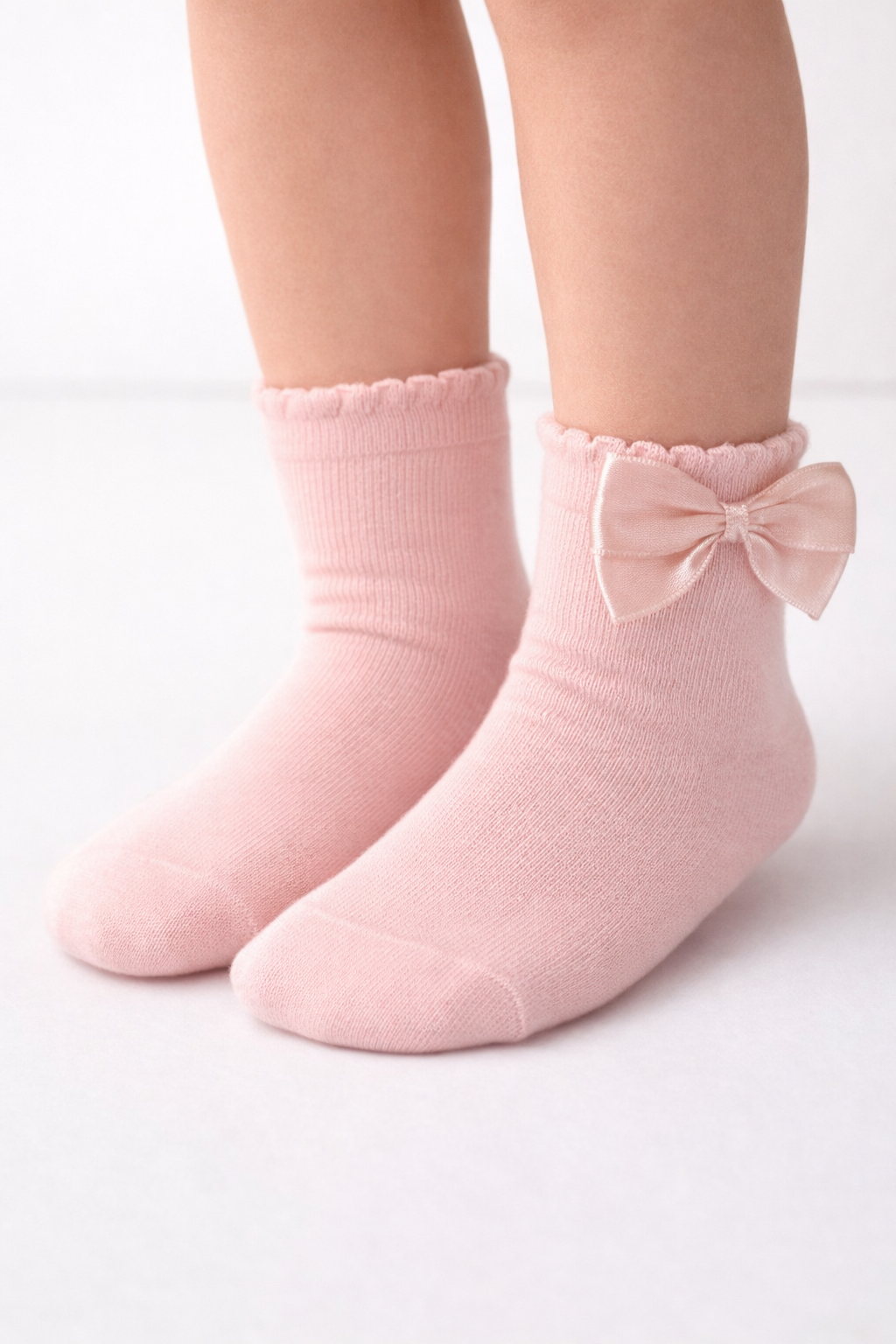 22501G3031 KURDELELİ KADIN SOKET ÇORAP Desenli