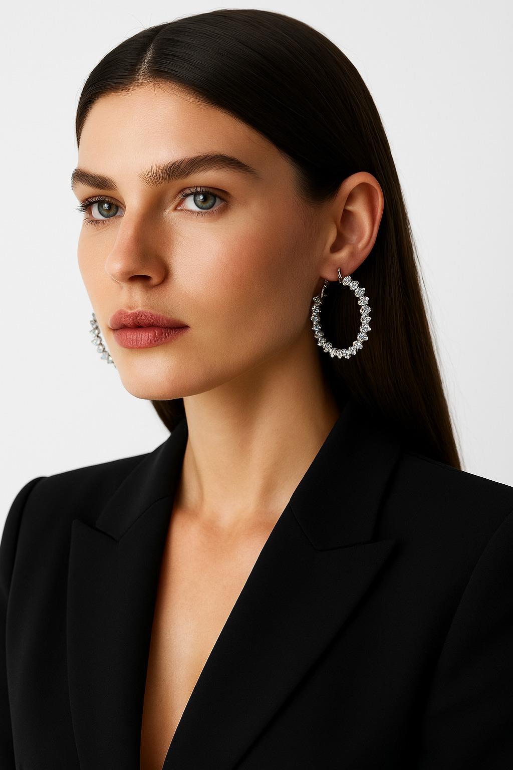 22505G2083 TAŞLI HALKA KÜPE Desenli