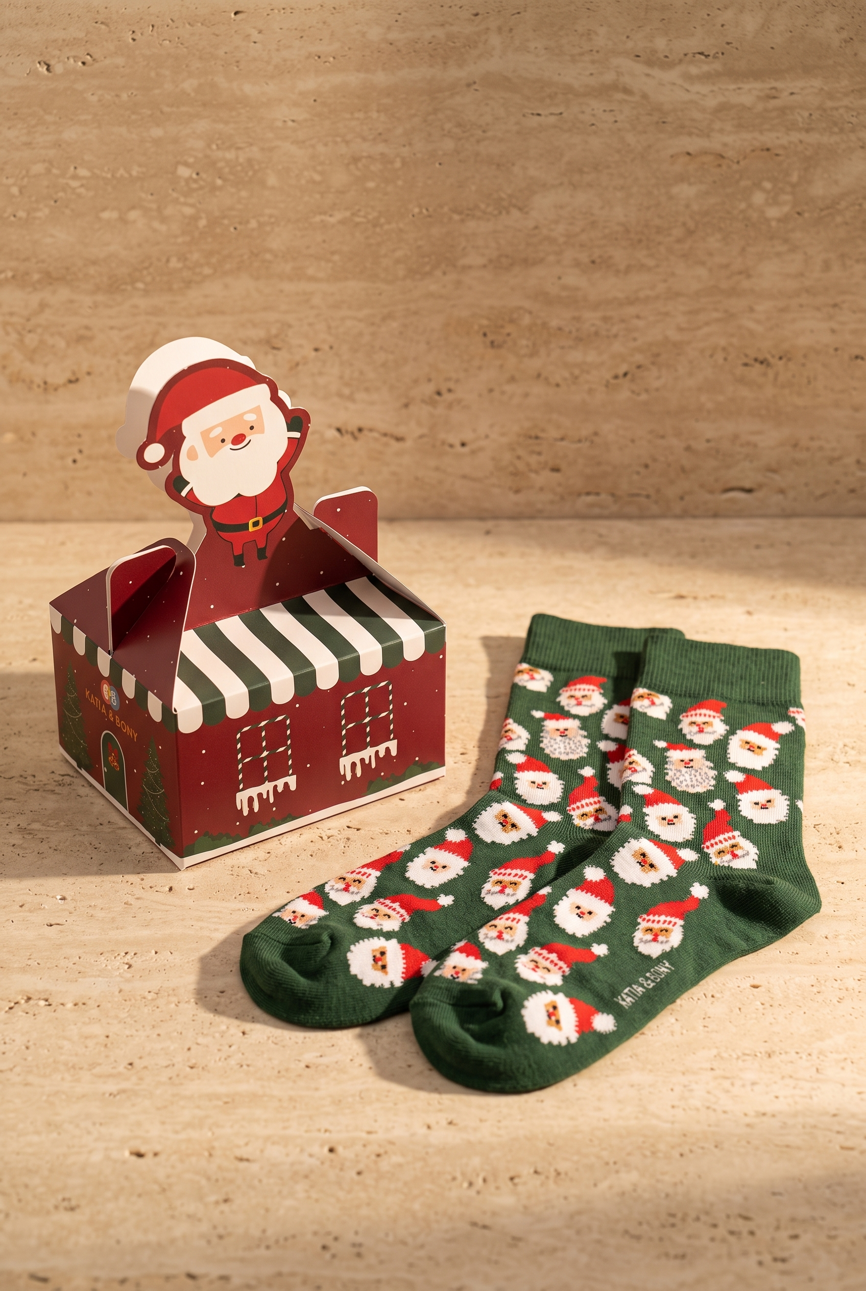 22601U4022 NOEL BABA  KUTULU YILBAŞI UNISEX SOKET ÇORAP ÇOK RENKLİ
