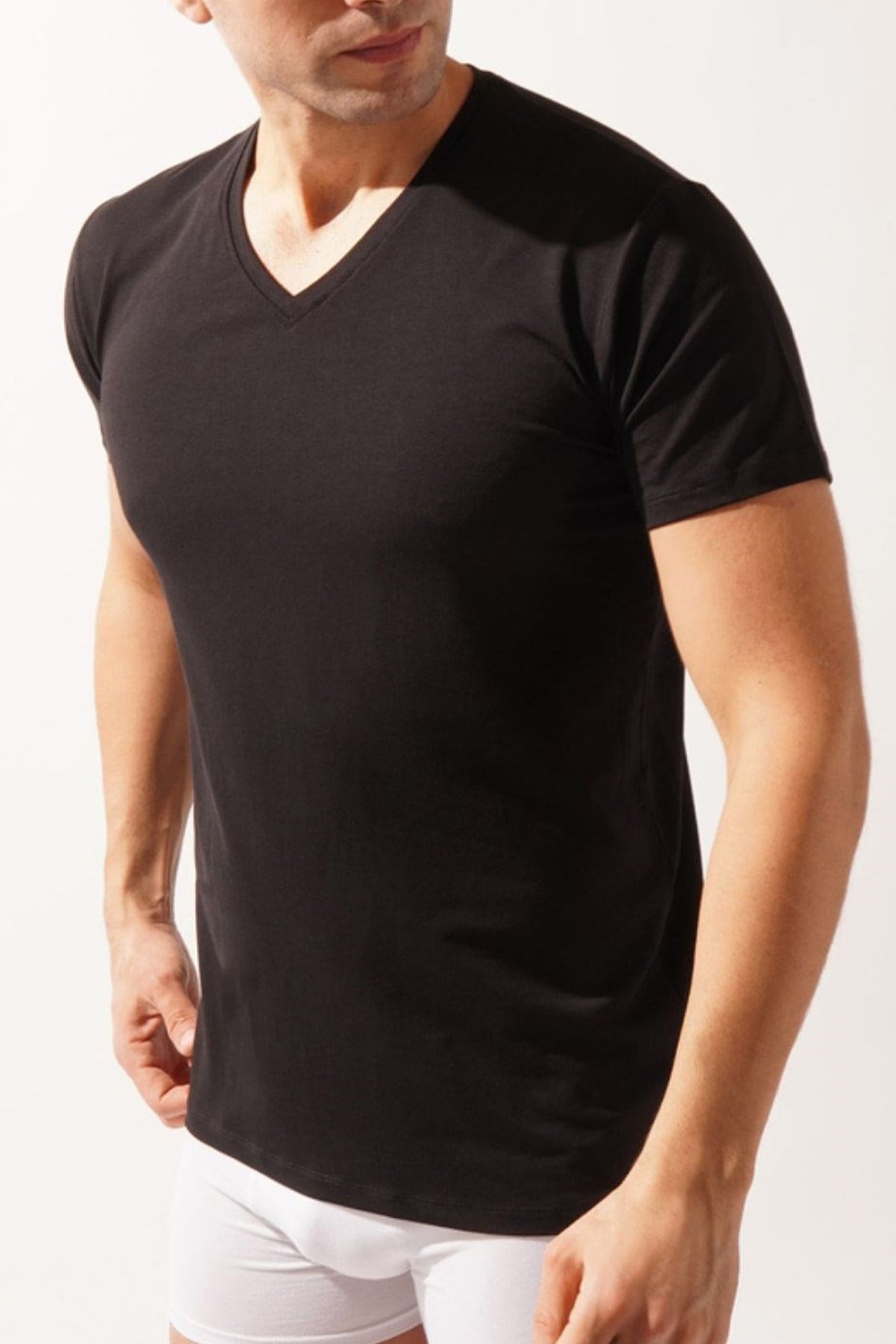 Basic New Modal V Yaka Erkek T-shirt SİYAH