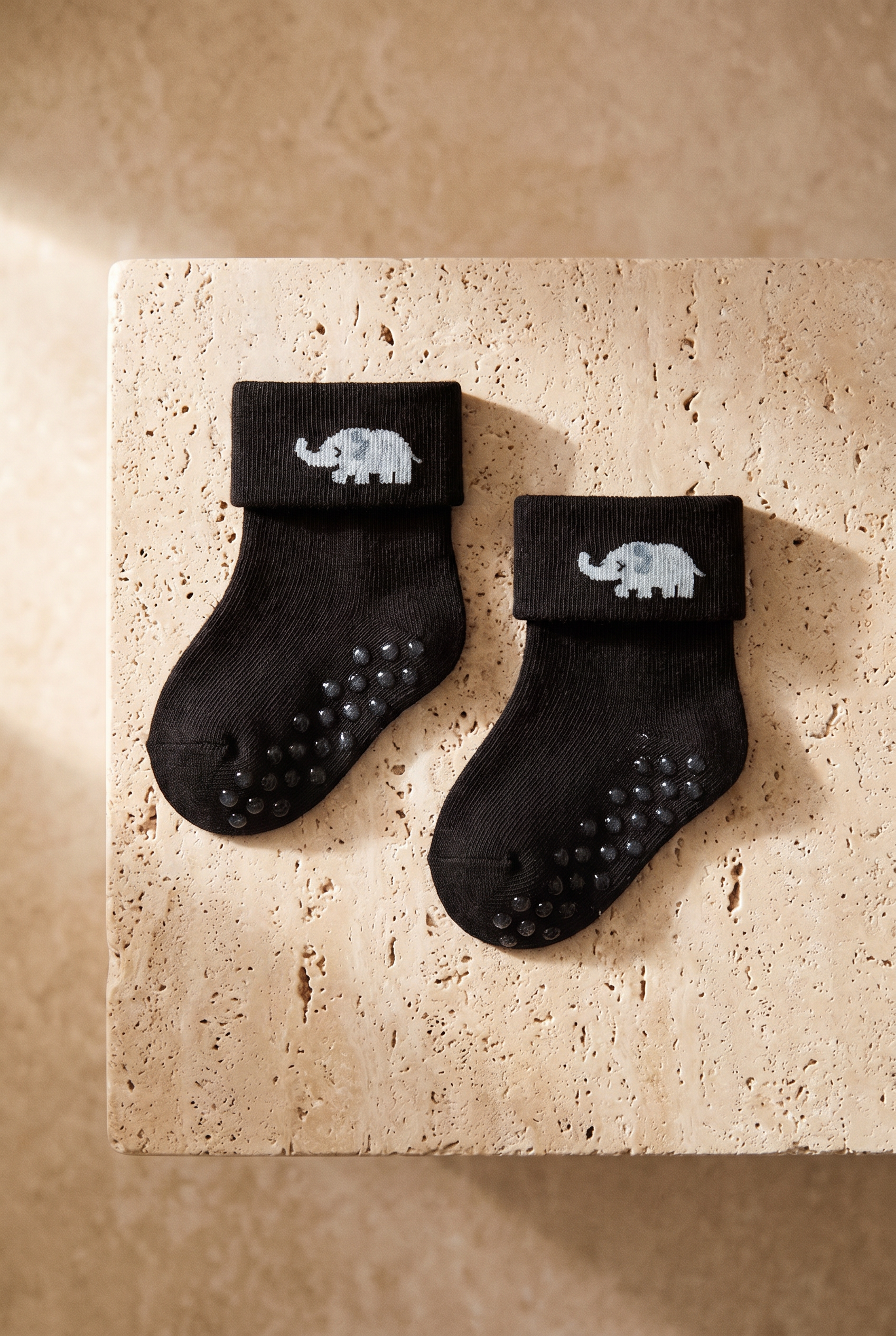 Baby Cute Animal Pattern 3-Piece Towel Sock Set