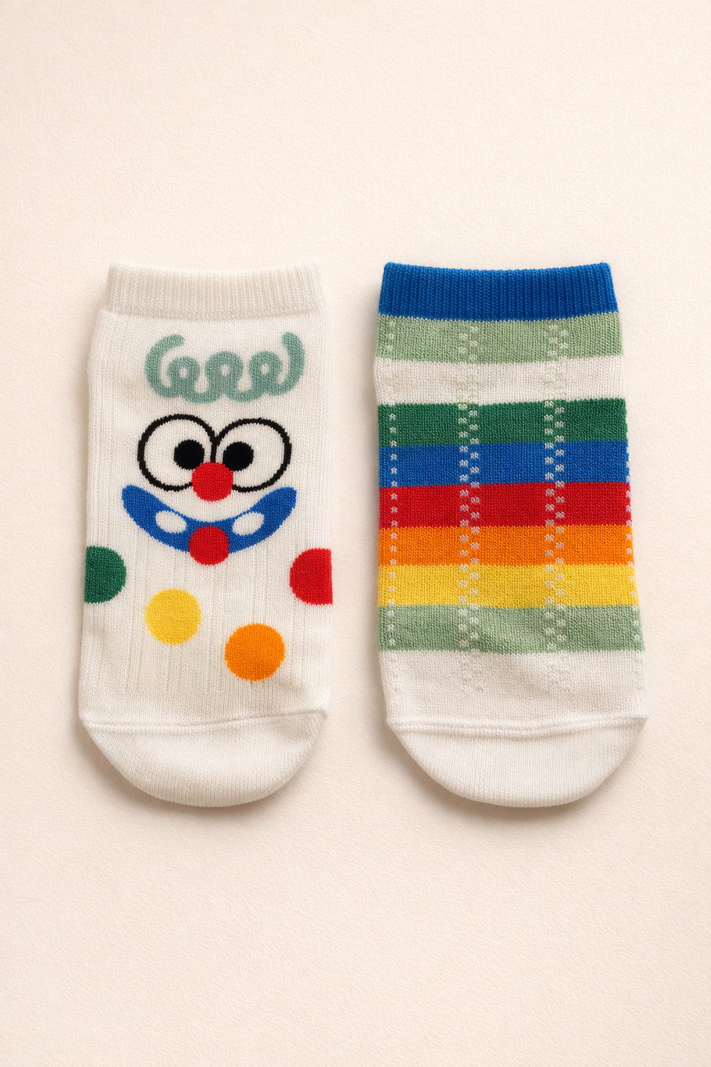 Çocuk 2'li Gülen Yüz Desenli Renkli Step Çorap