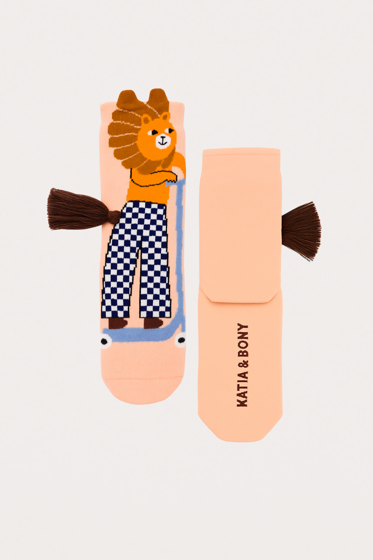 Çocuk Kuyruk Aksesuarlı Sevimli Aslan Desenli Havlu Soket Çorap