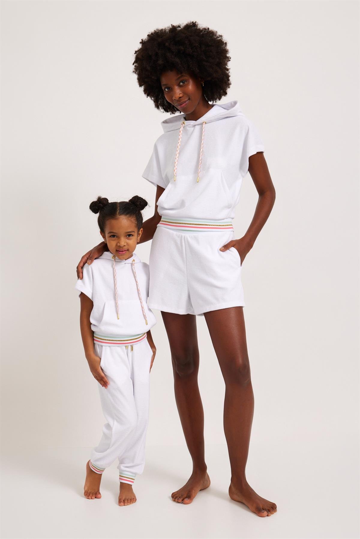 Fun Giraffe Kadın Havlu Sweatshirt Beyaz