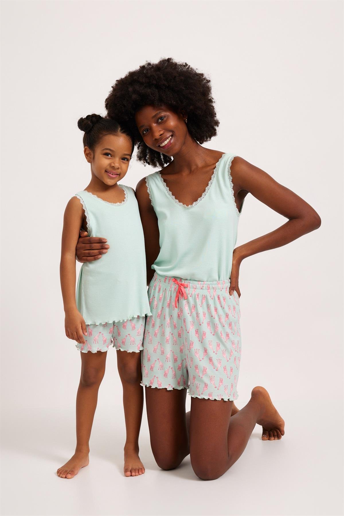 Fun Giraffe Ribli Kadın Üst Yeşil