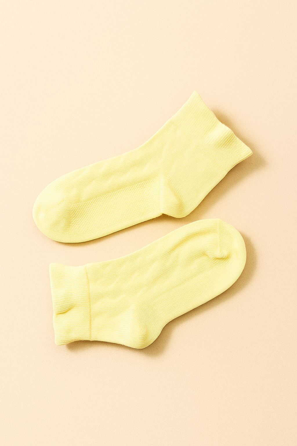 Kadın Bileği Fırfırlı Step Çorap Sarı