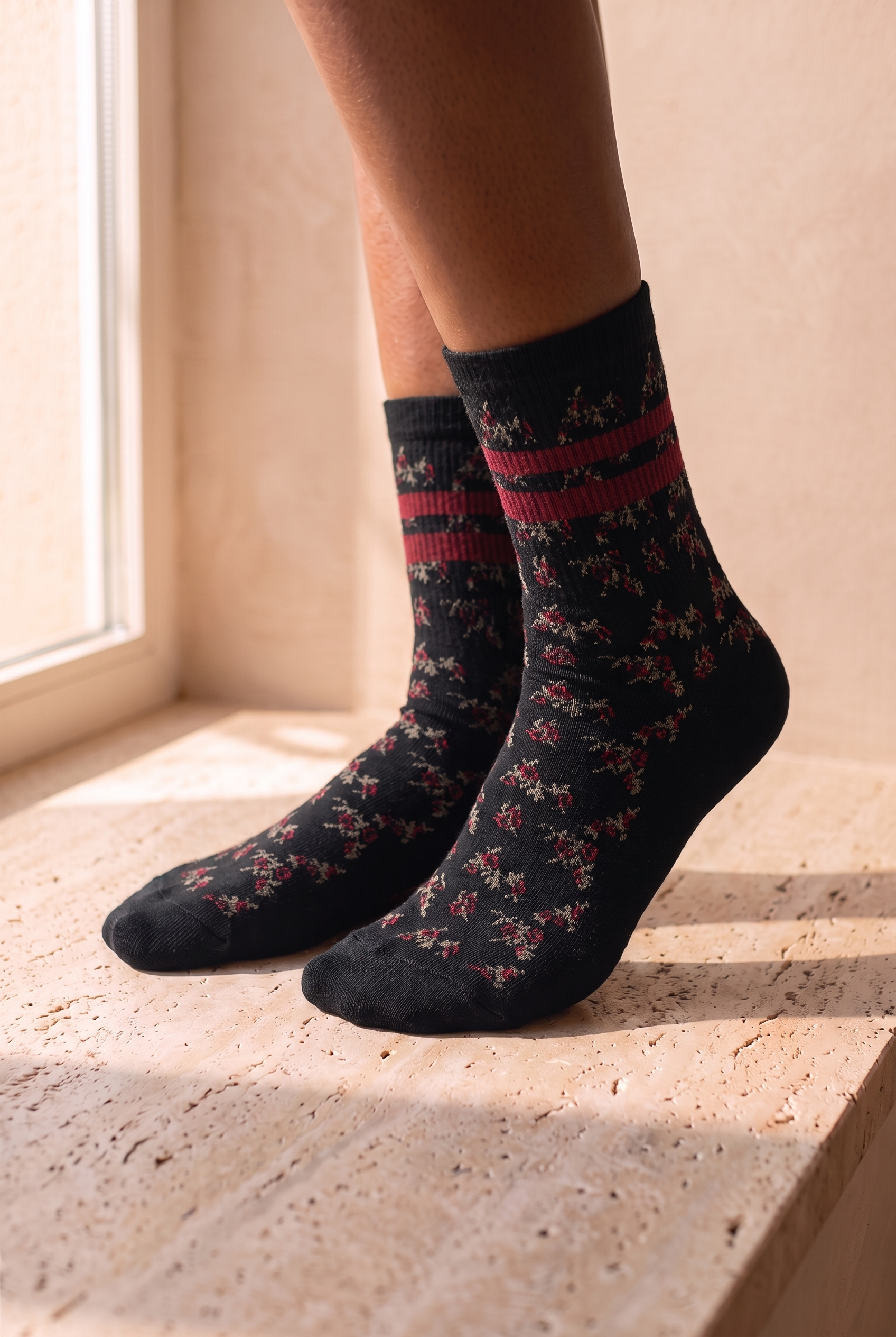 Floral Women's Socks Black