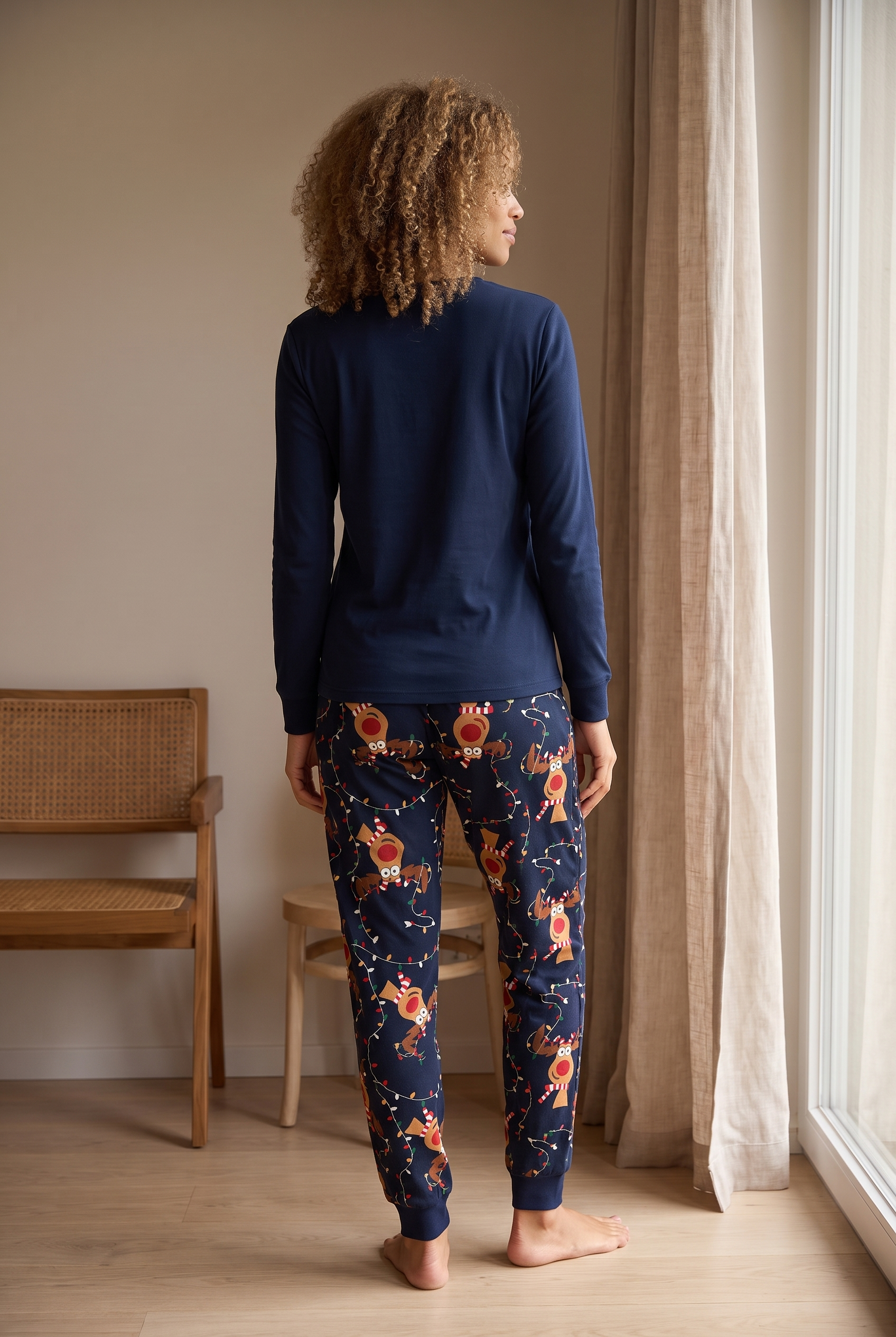 Kadın Geyik Desenli Kutulu Yılbaşı Pijama Takımı Lacivert