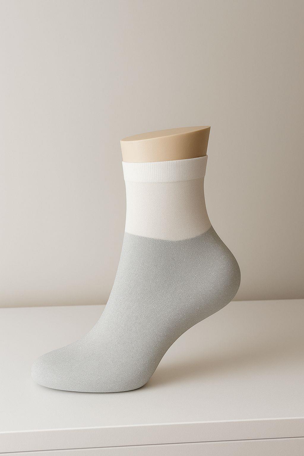 12501G1007 SİMLİ KADIN STEP ÇORAP