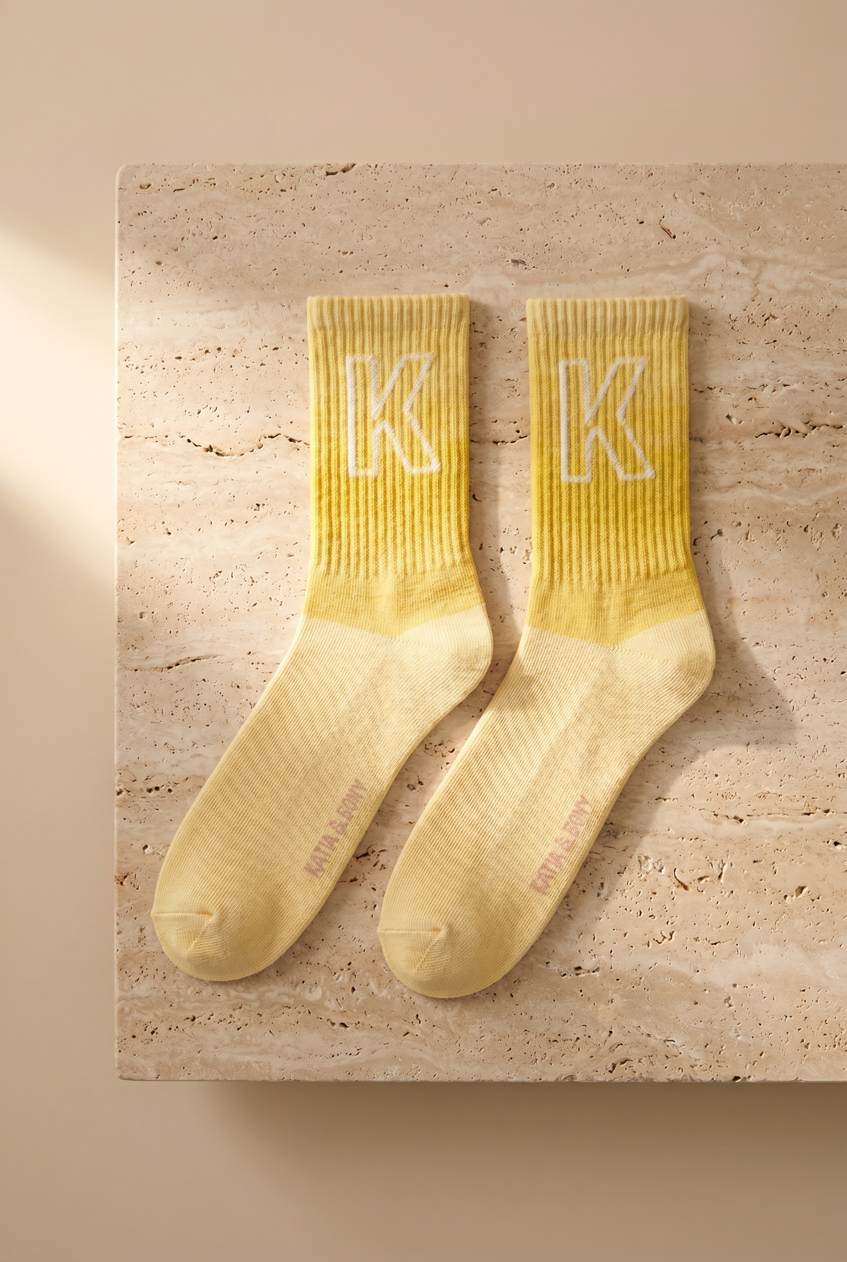 Women's Letter Patterned Color Transition 2-Piece Socks