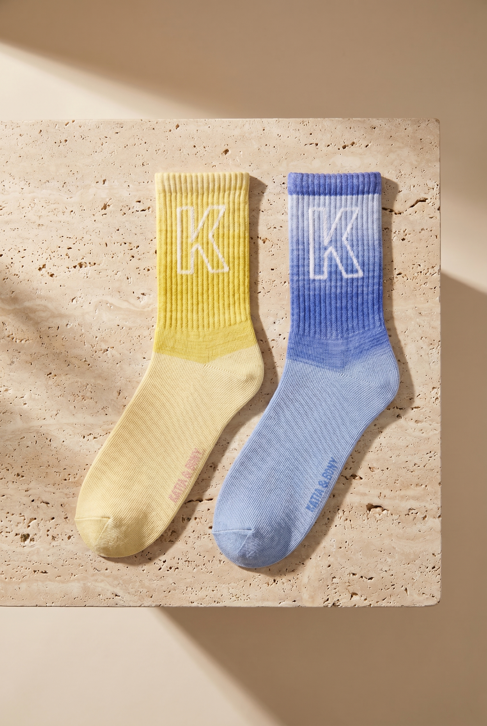 Women's Letter Patterned Color Transition 2-Piece Socks
