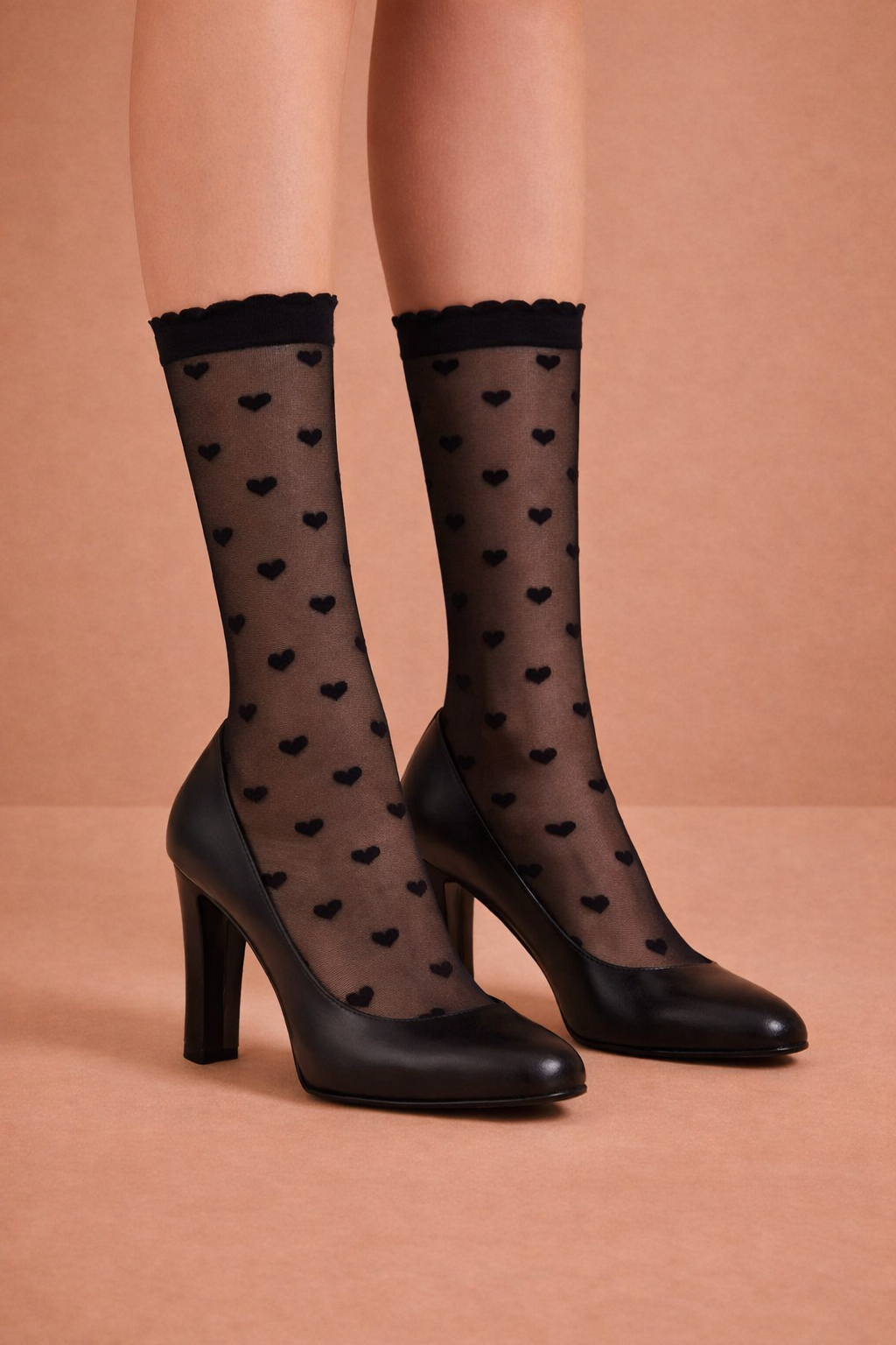 Kadın Kalpli İnce Soket Çorap Siyah