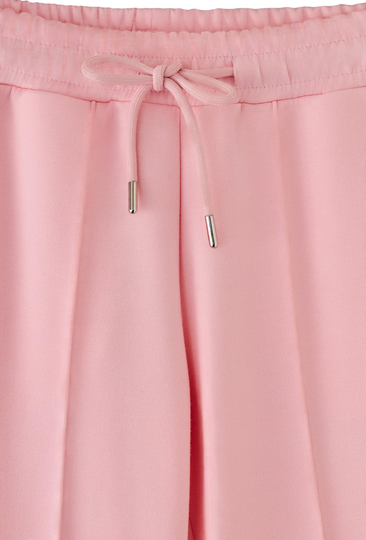 . Pembe