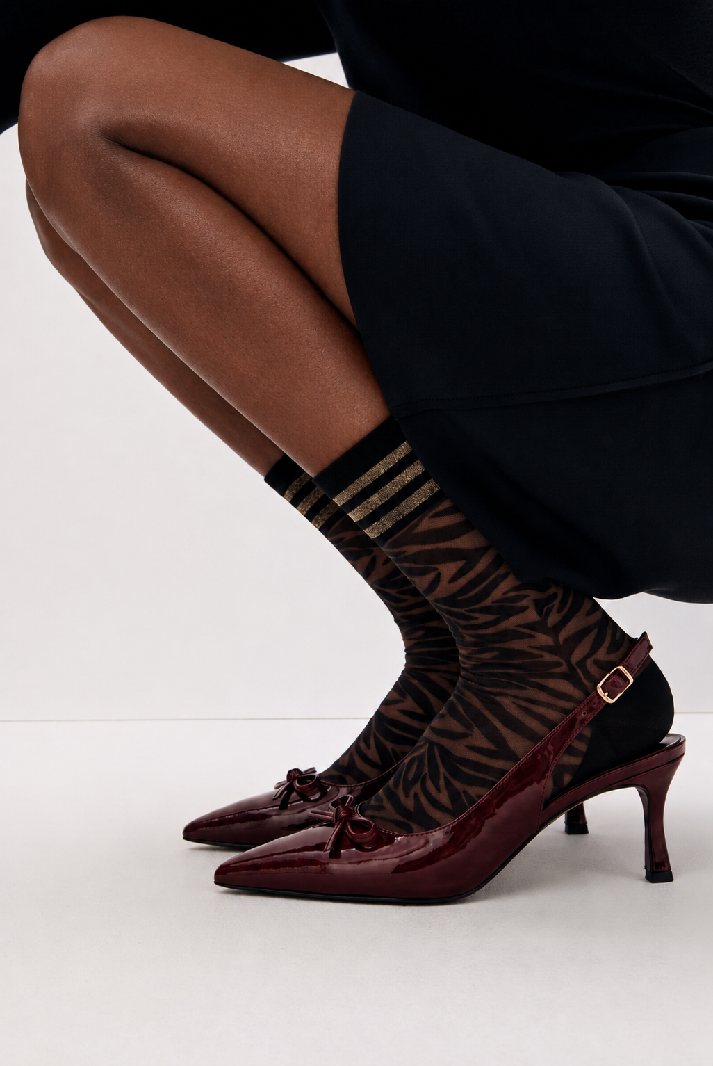 Women's Zebra Patterned Thin Sock Black/Silver