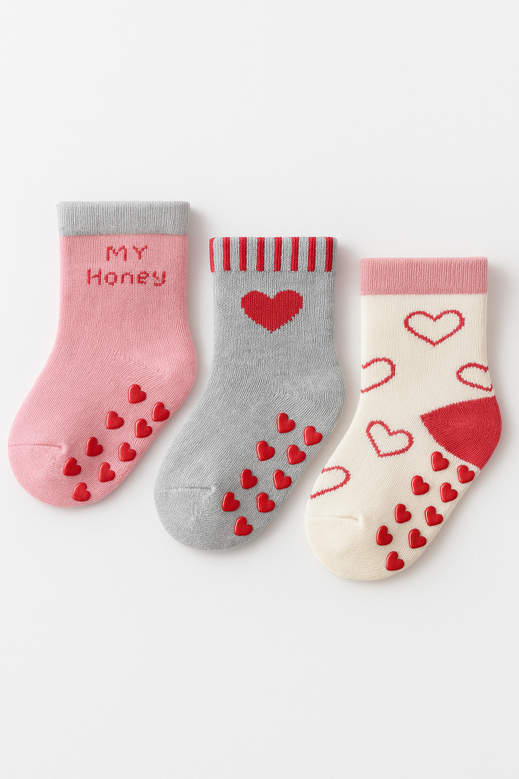 Kız Bebek Kalpli 3'lü Havlu Soket Çorap