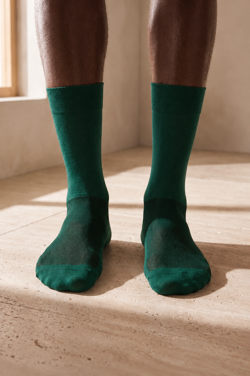 Mercerized Mesh Men's Crew Socks Green