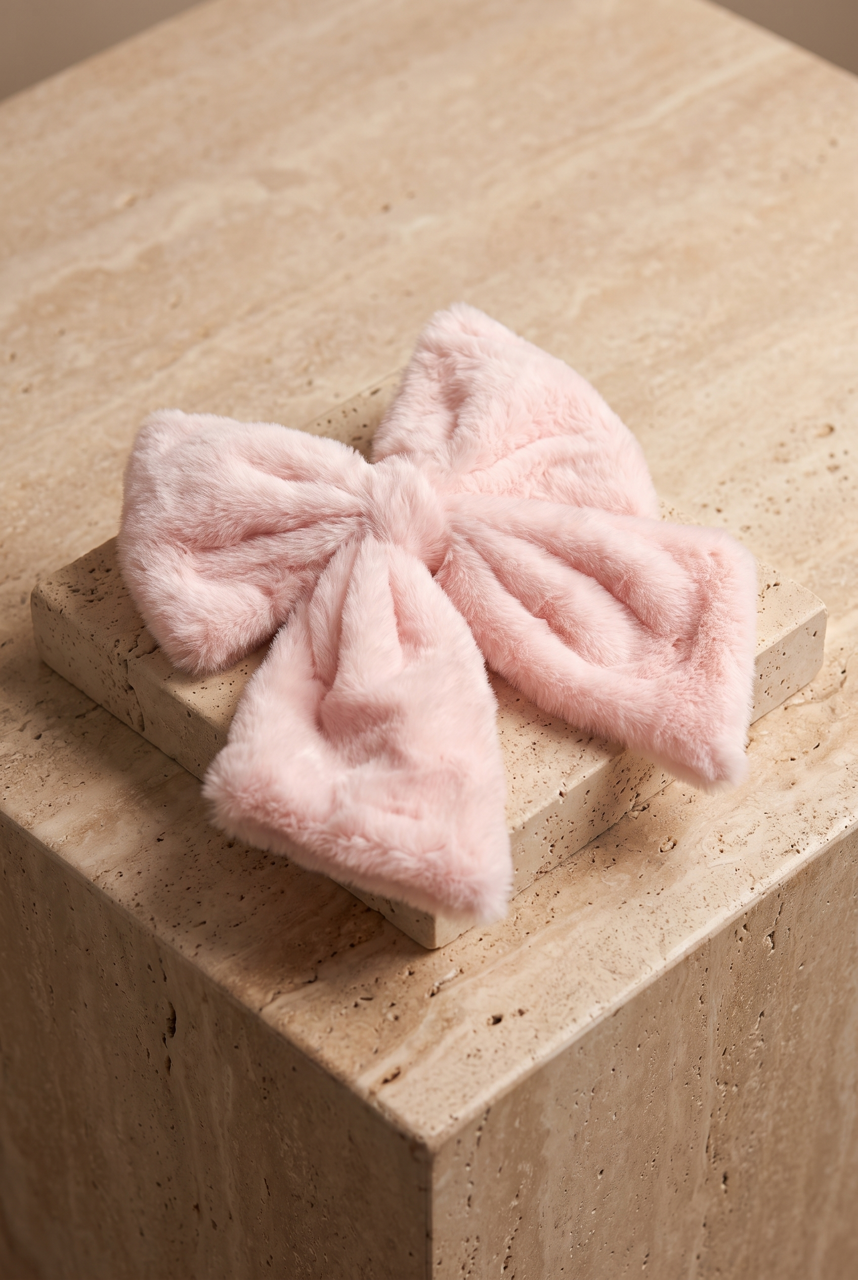 Peluş Fiyonklu Pofuduk Otomat Toka Pembe