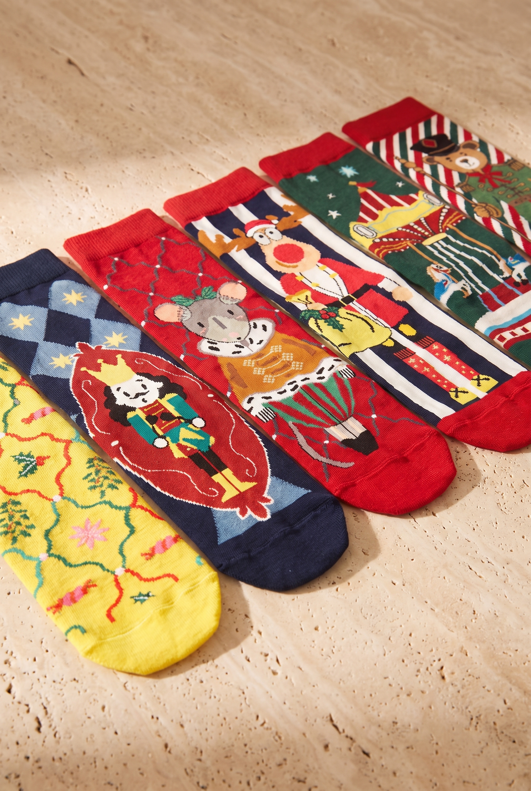 Unisex Advent Calendar Kutulu 6'lı Yılbaşı Temalı Pamuklu Soket Çorap Çok Renkli