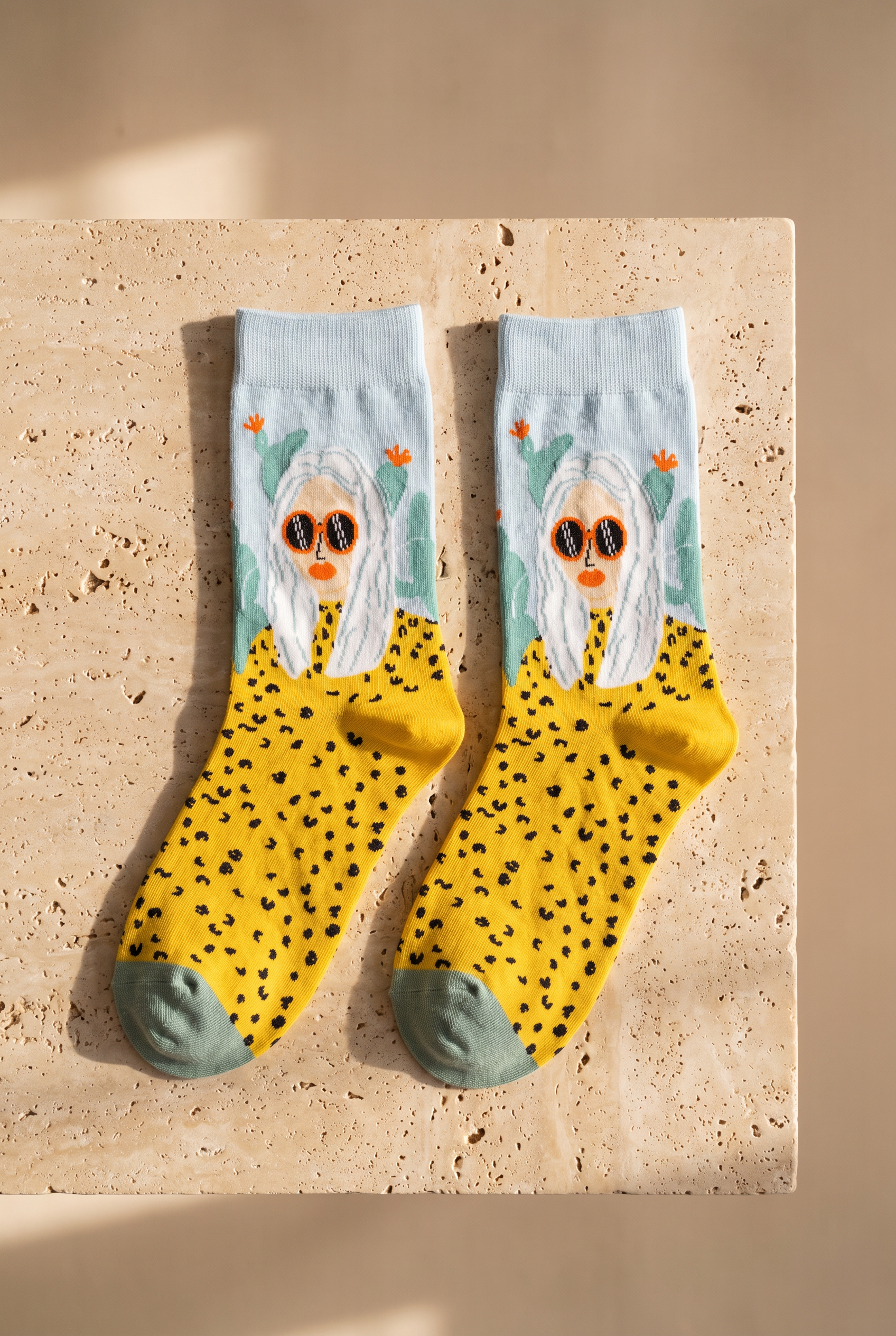 Unisex Blonde Art Pamuklu Soket Çorap