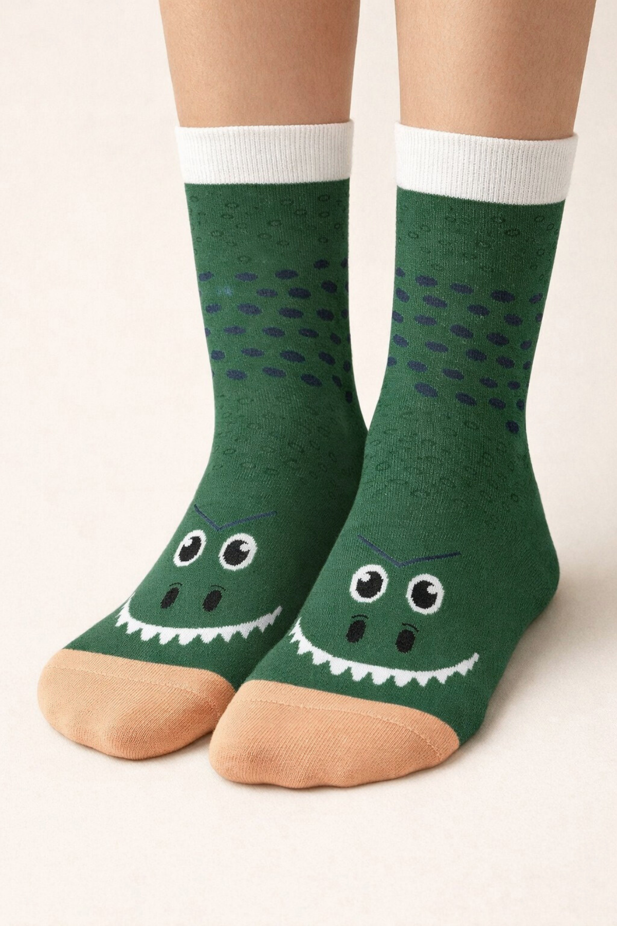 Unisex Sevimli Canavar Desenli Soket Çorap Yeşil
