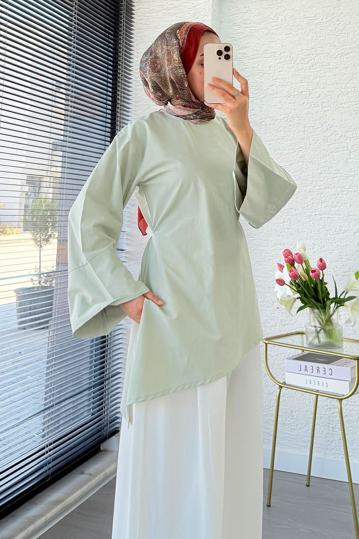 Asimetrik Kesim Arkadan Bağlamalı Poplin Bluz - Mint