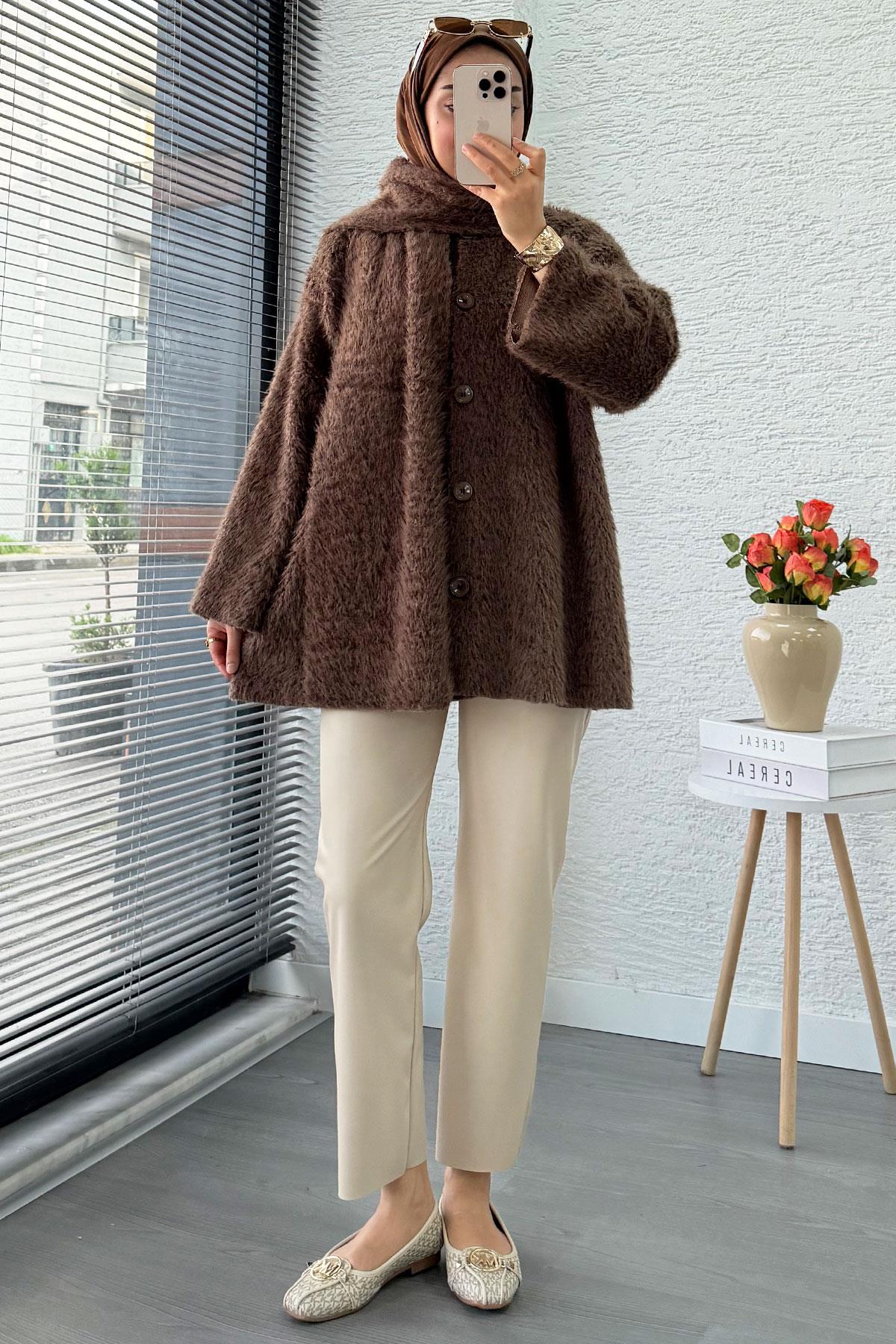 Atkılı Peluş Kadın Kaban – Kahverengi