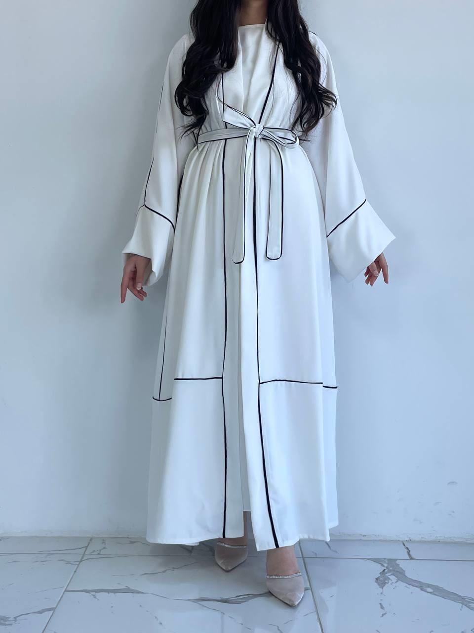 Beyaz Biyeli Abaya