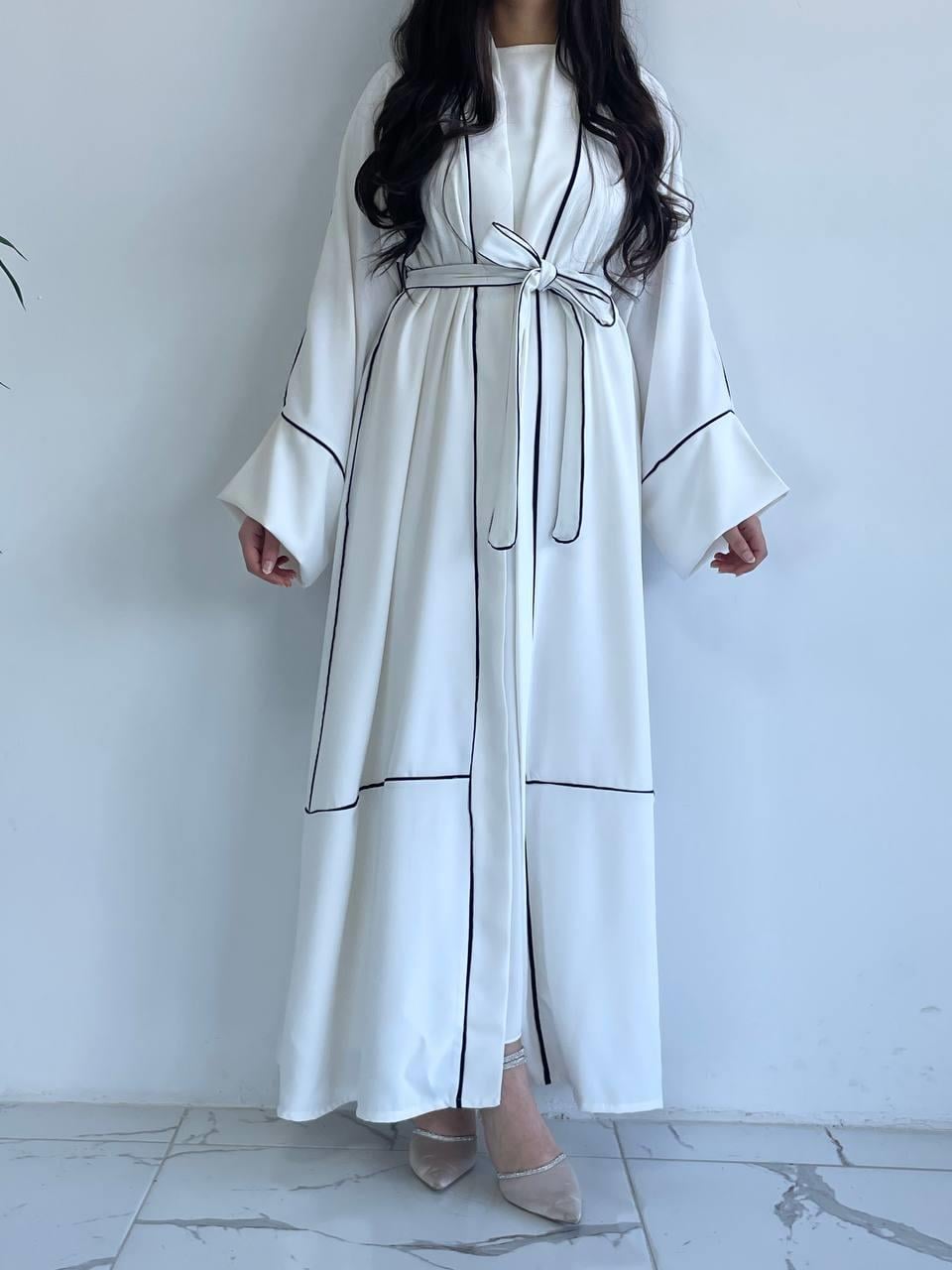 Beyaz Biyeli Abaya