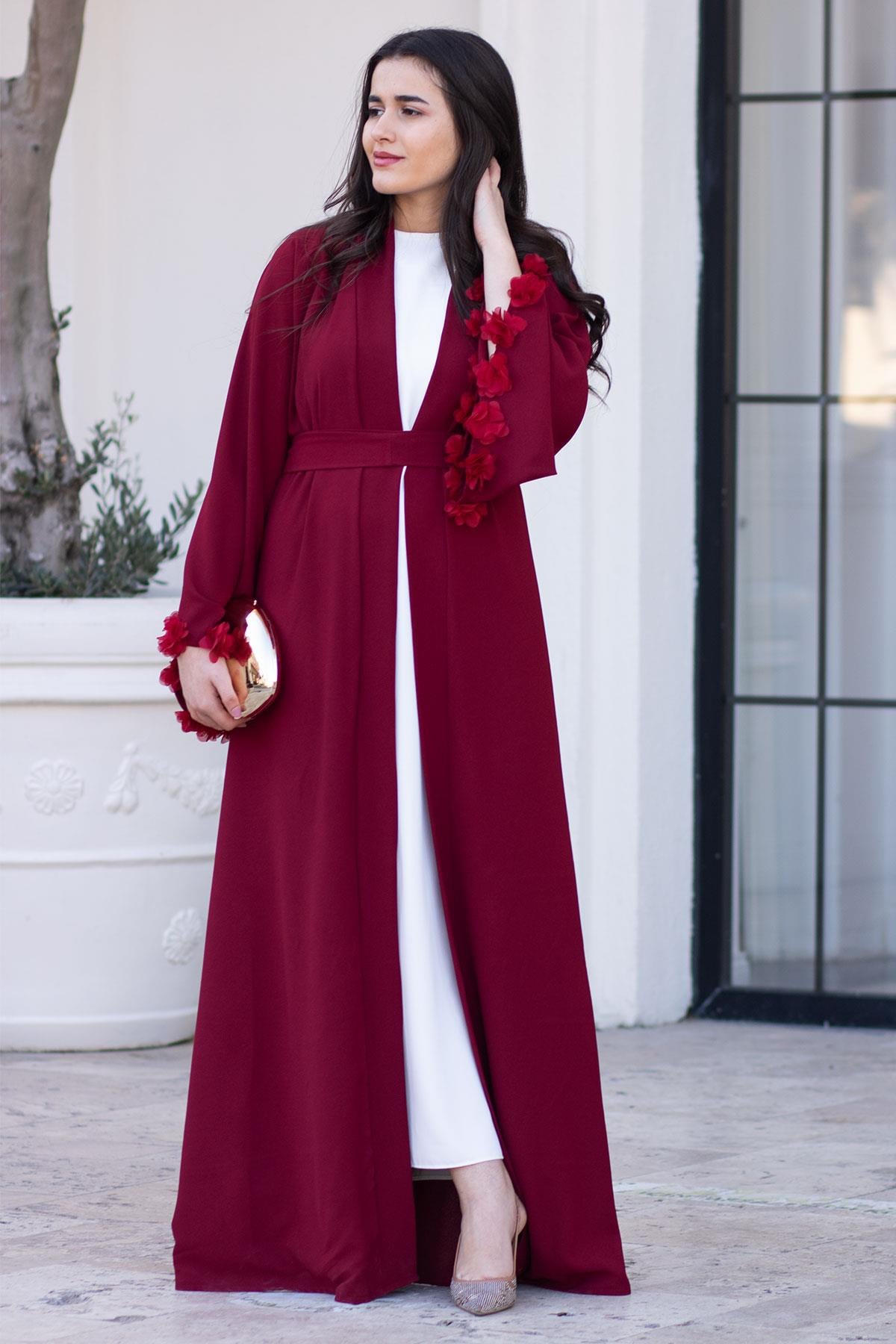 Bordo Kolu Çiçek Detaylı Zahra Abaya