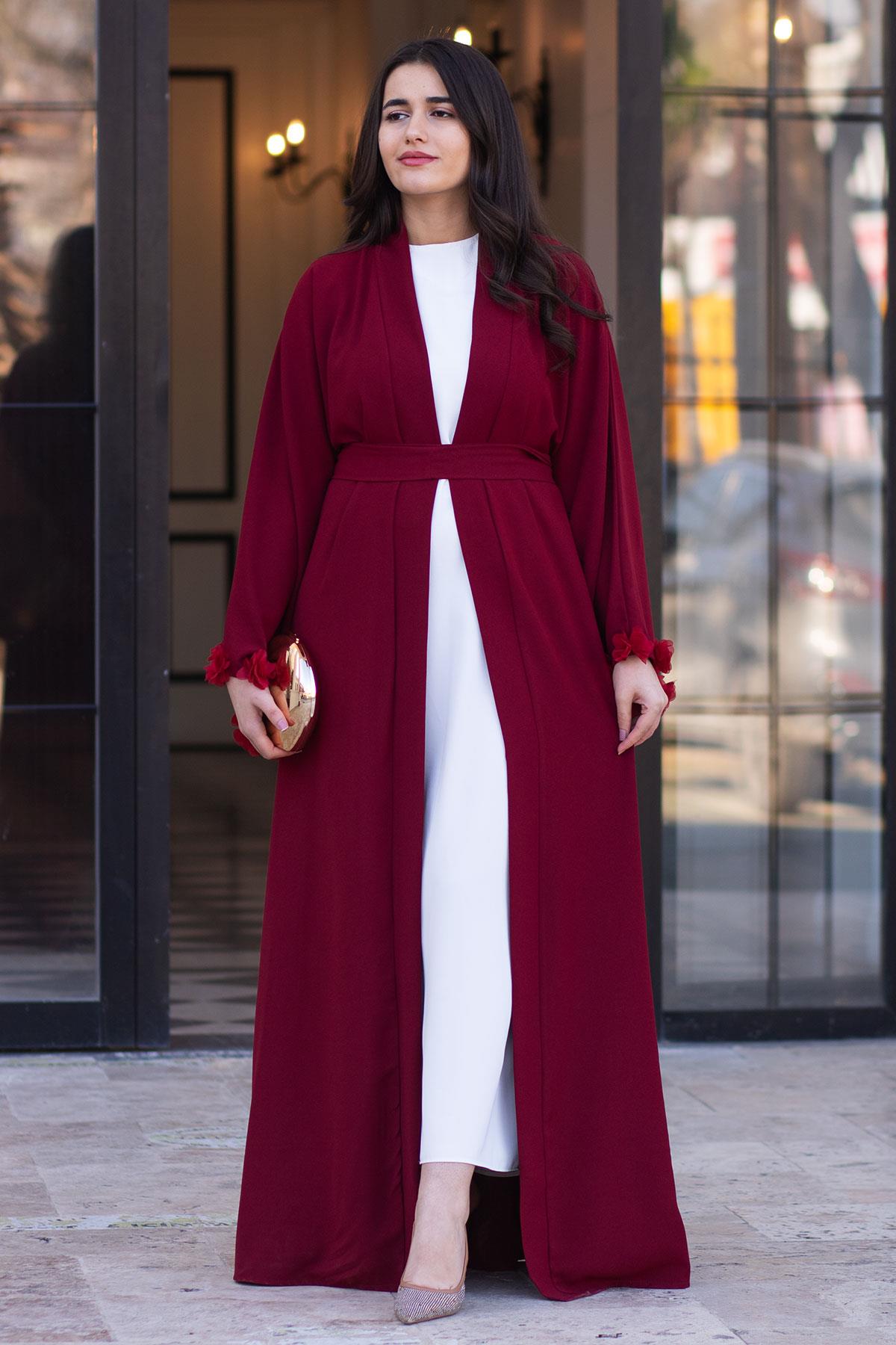 Bordo Kolu Çiçek Detaylı Zahra Abaya
