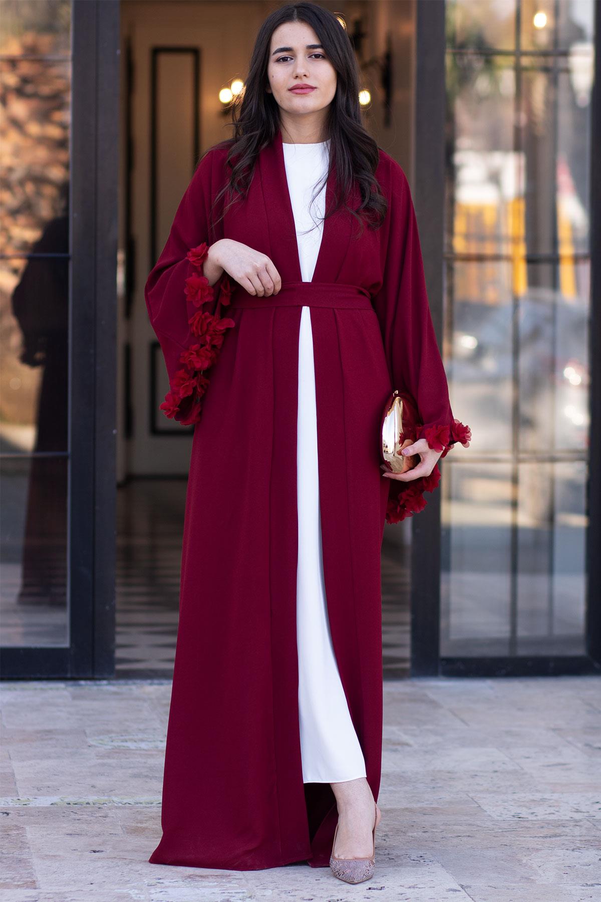 Bordo Kolu Çiçek Detaylı Zahra Abaya