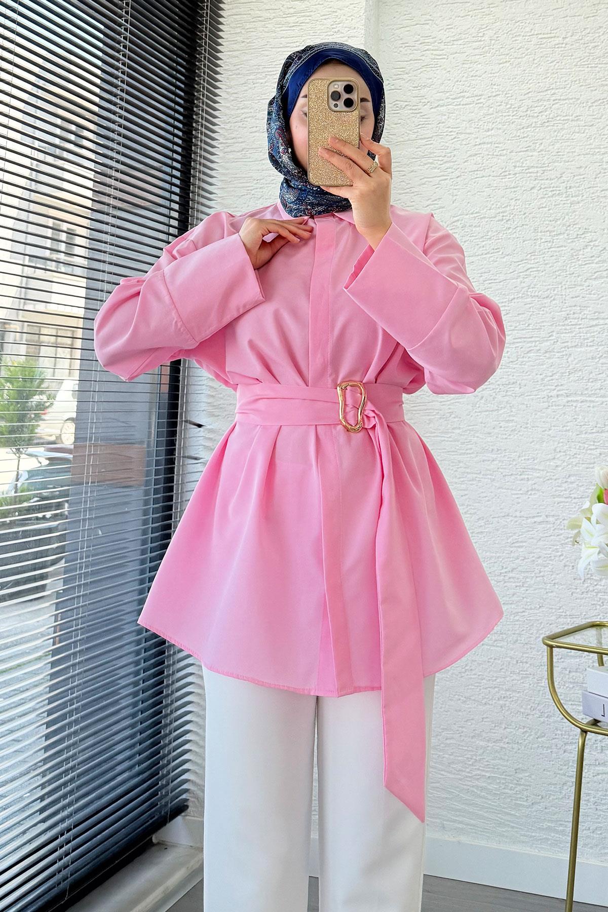 Bronş Detaylı Geniş Kemerli Poplin Tunik – Pembe