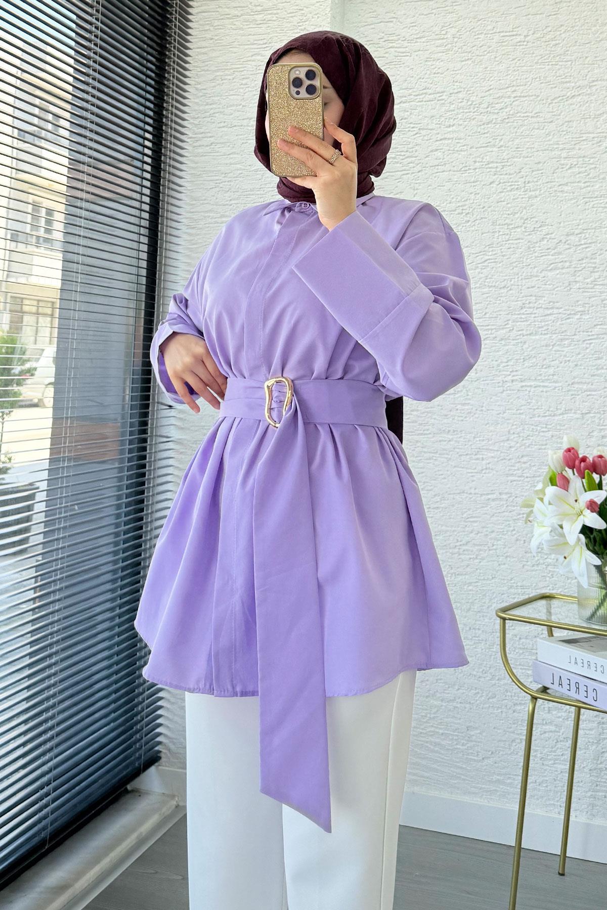 Bronş Detaylı Geniş Kemerli Poplin Tunik – Lila