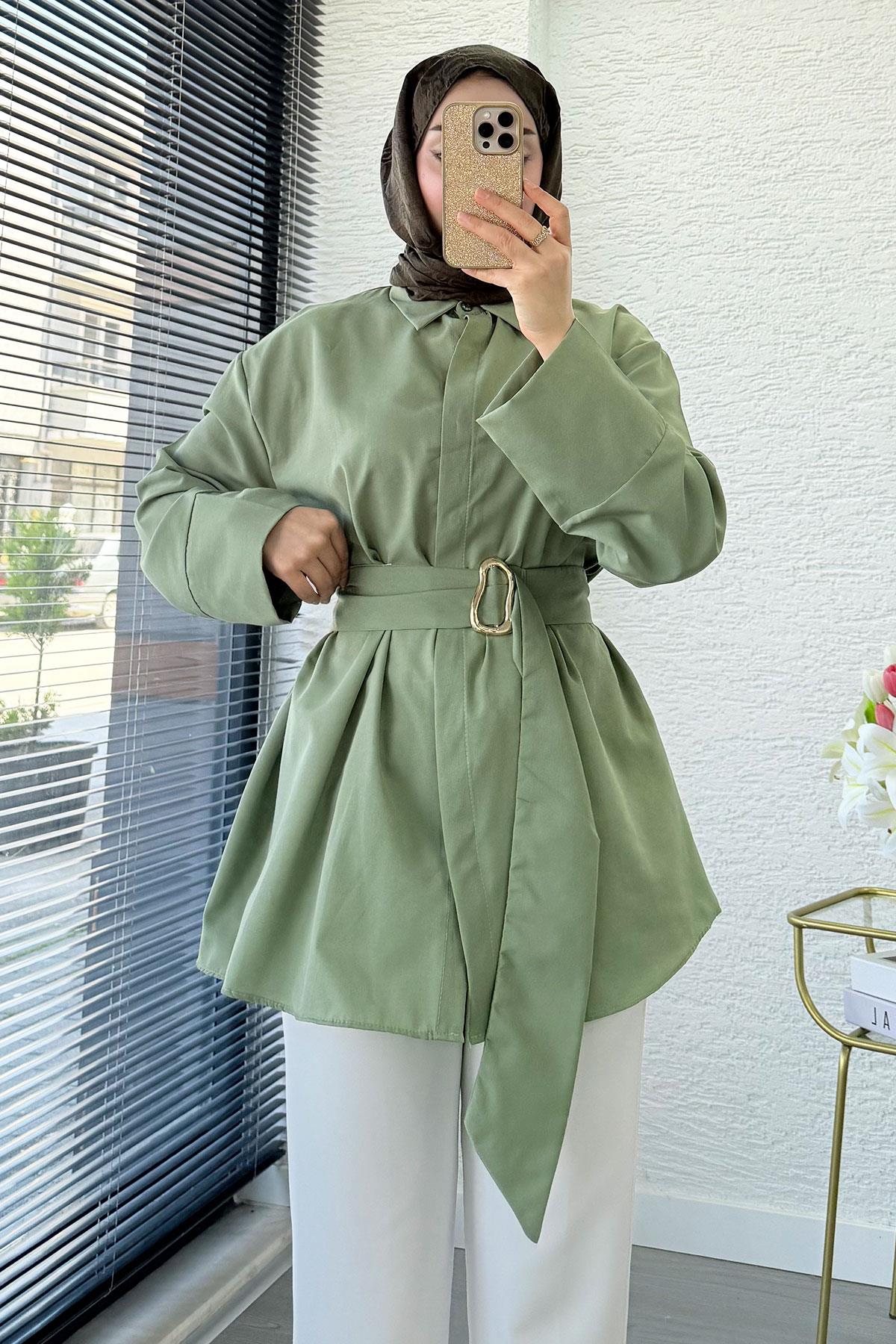 Bronş Detaylı Geniş Kemerli Poplin Tunik – Yeşil