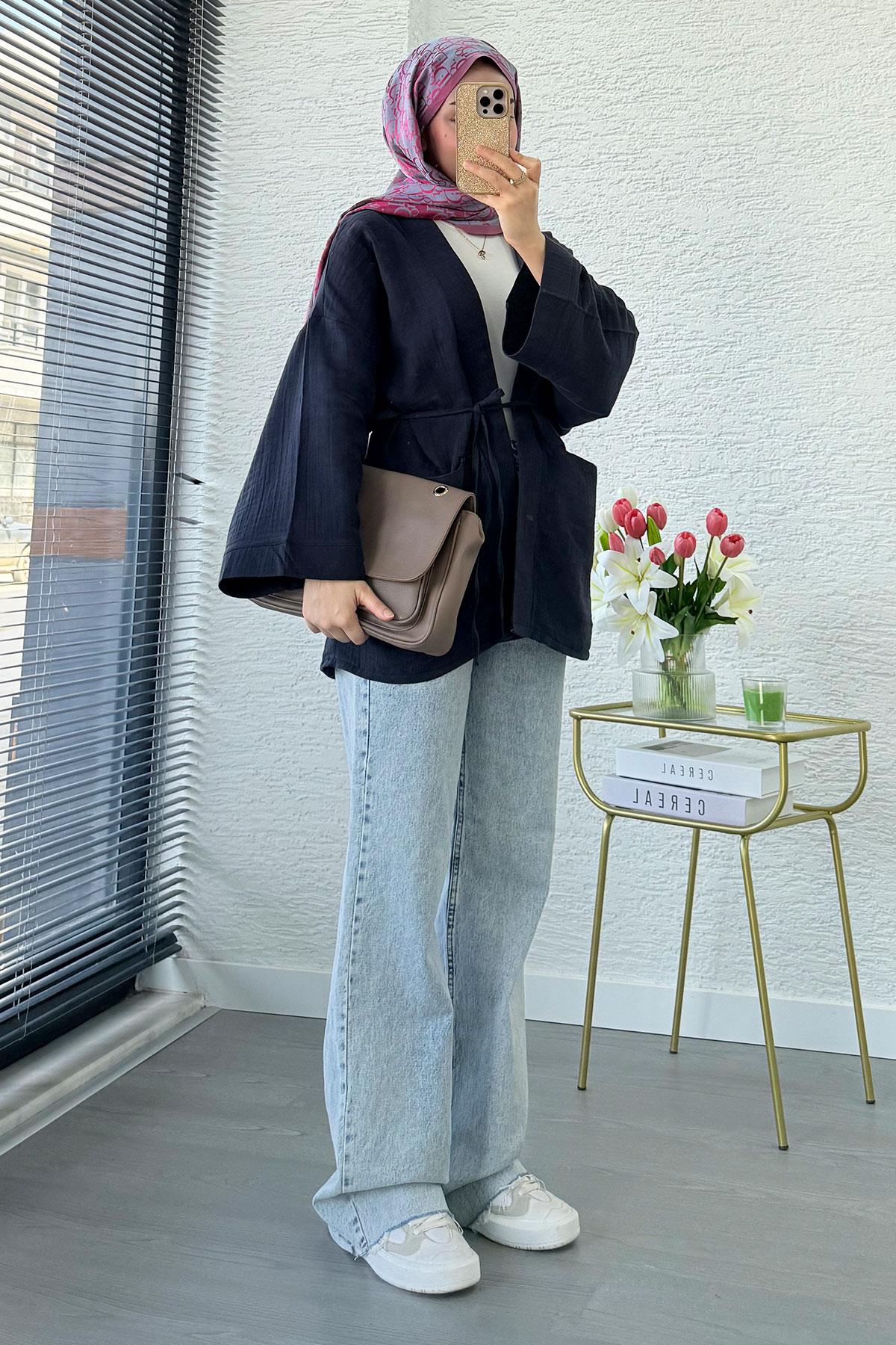 Cep Detaylı Kuşaklı Müslin Kimono - Lacivert