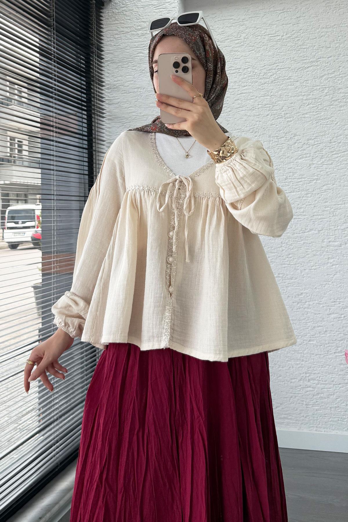 Güpür Detaylı Müslin Kısa Kimono – Bej