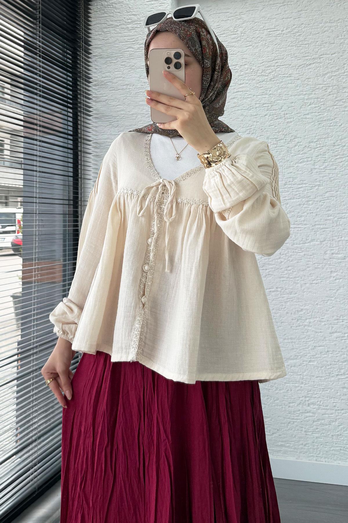 Güpür Detaylı Müslin Kısa Kimono – Bej