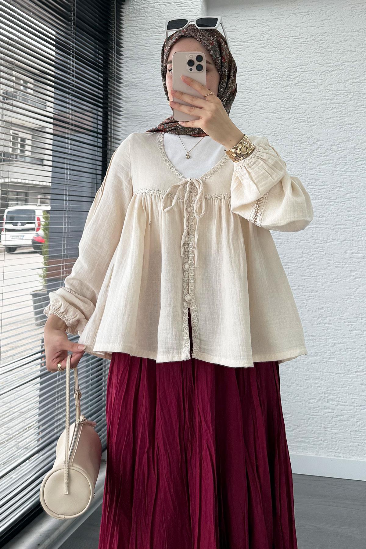 Güpür Detaylı Müslin Kısa Kimono – Bej