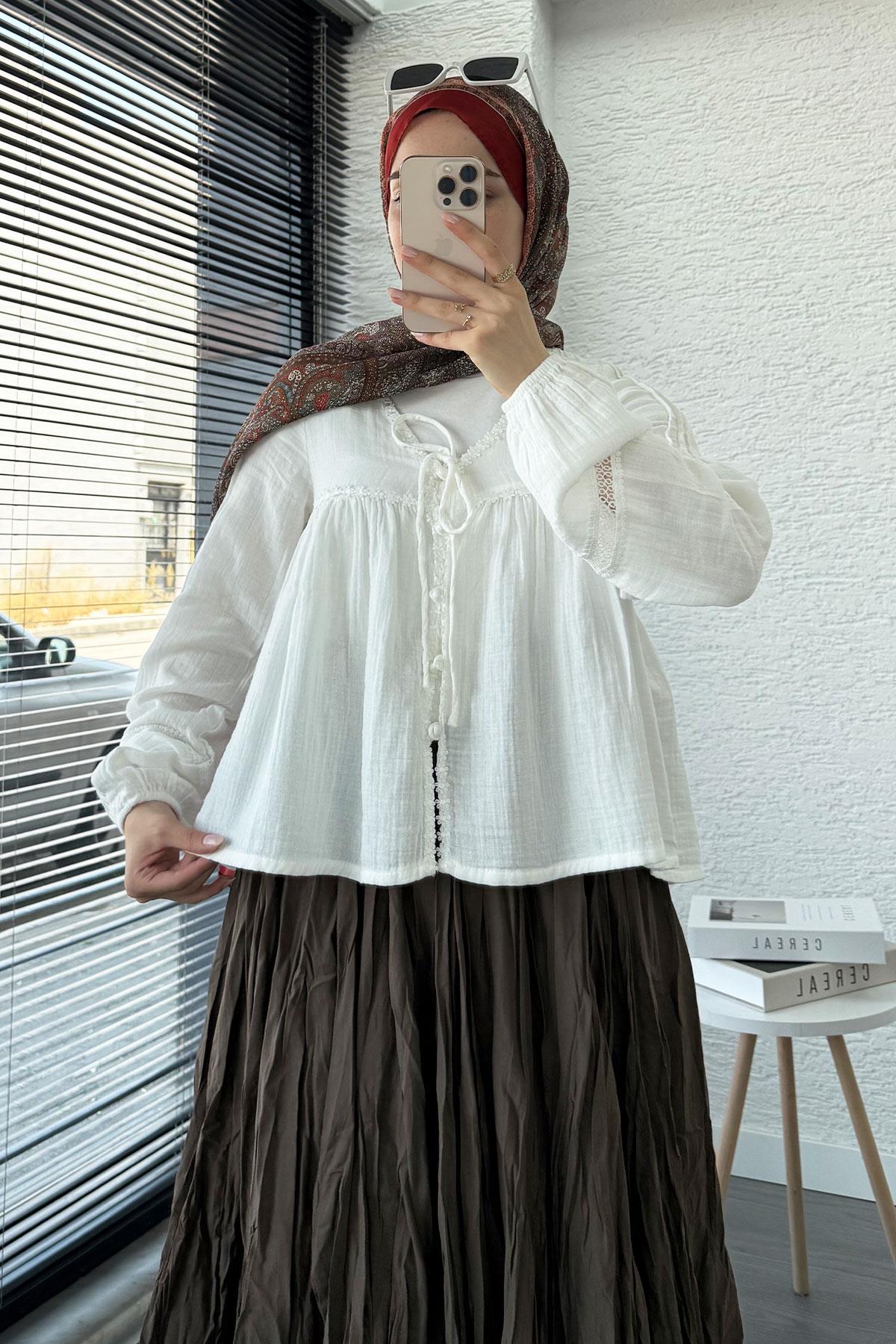 Güpür Detaylı Müslin Kısa Kimono – Beyaz