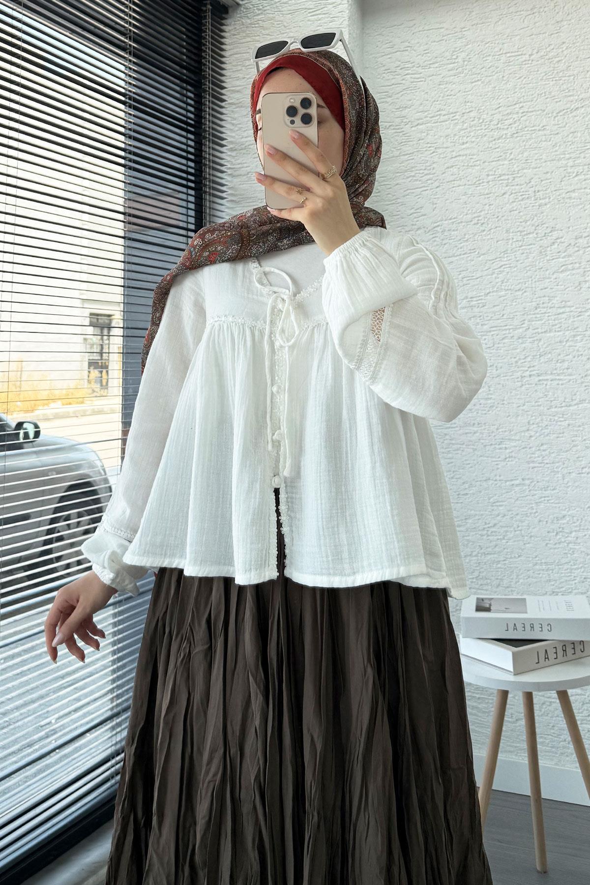 Güpür Detaylı Müslin Kısa Kimono – Beyaz