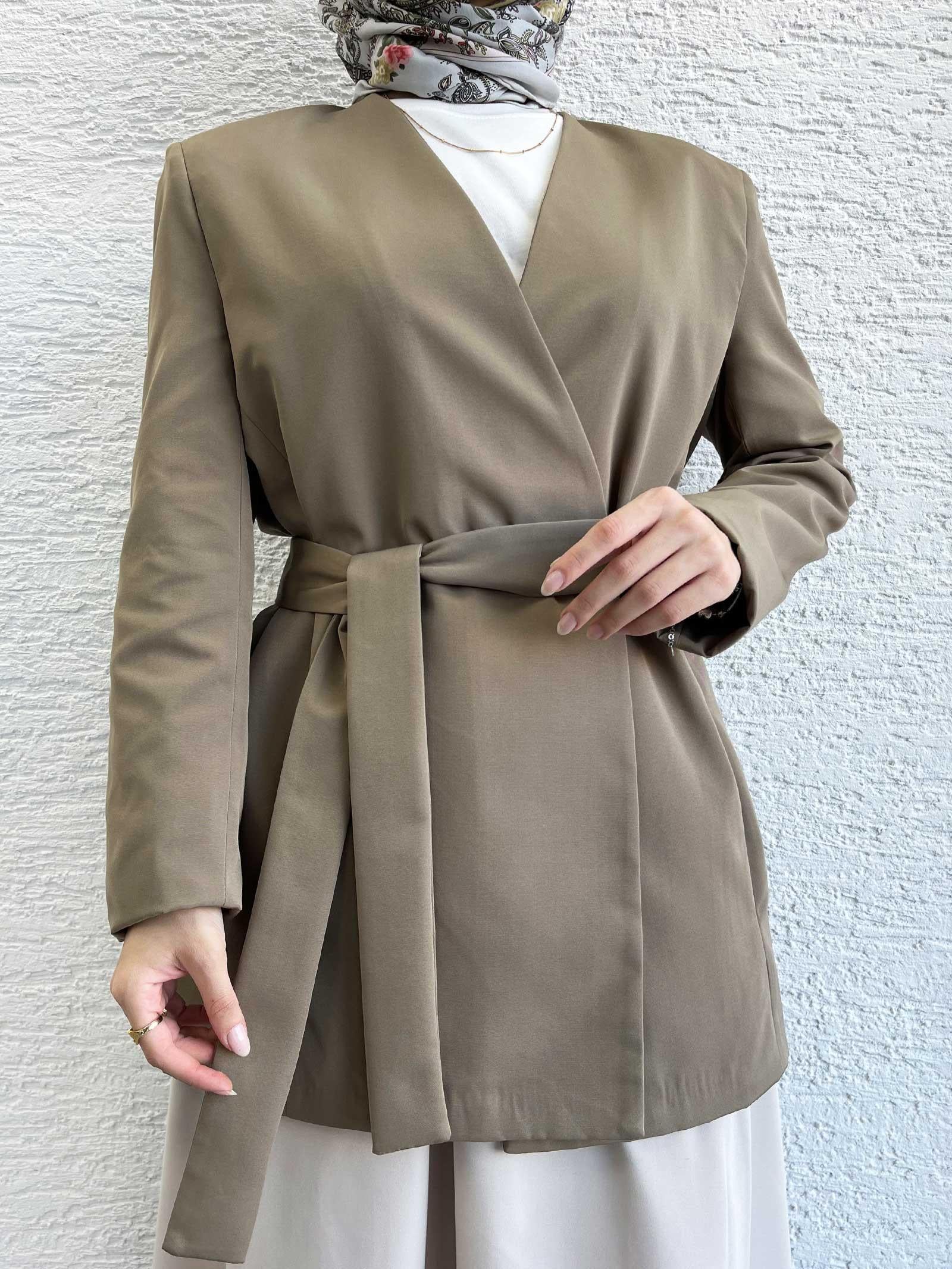 Haki Kemer Detaylı Minimal Kimono Ceket