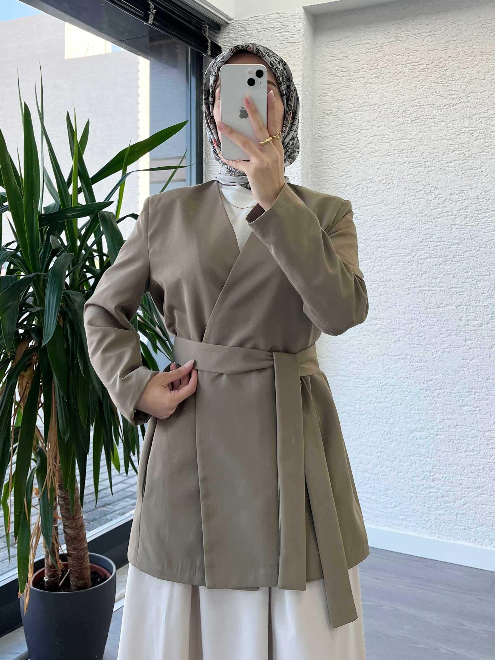 Haki Kemer Detaylı Minimal Kimono Ceket
