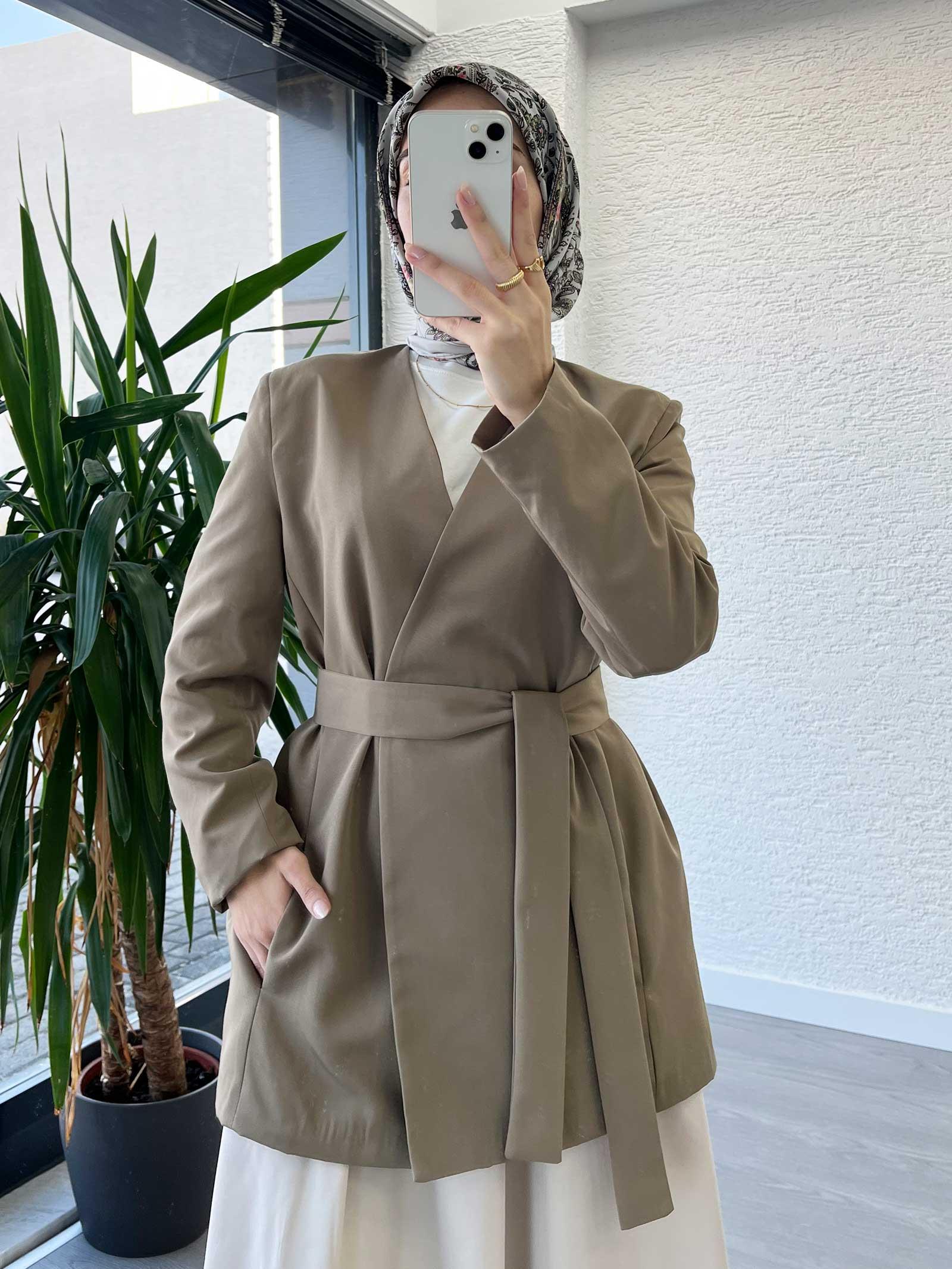 Haki Kemer Detaylı Minimal Kimono Ceket