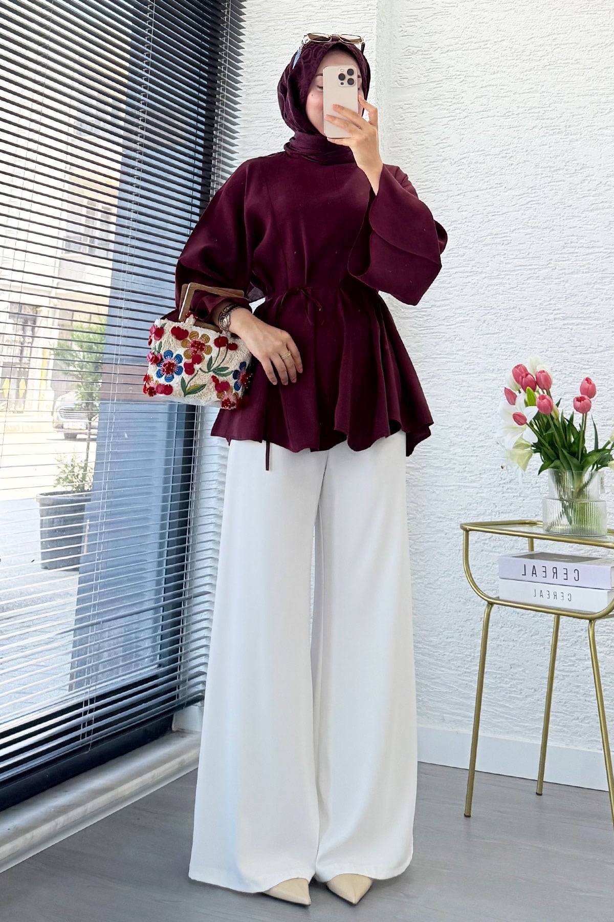 Hakim Yaka Volanlı Modal Bluz – Bordo